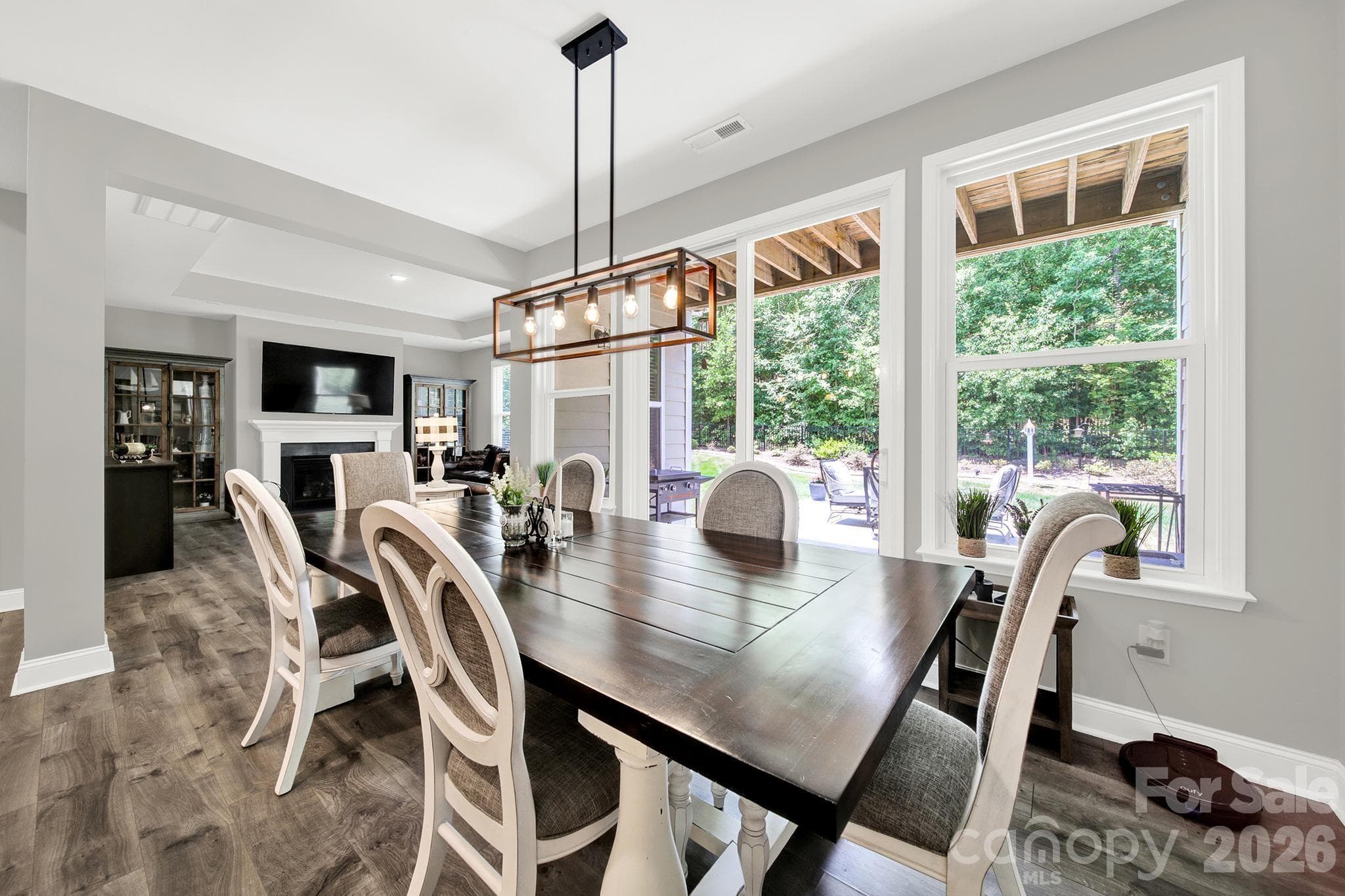 Single Family Residence at Lancaster, photo 11 of 39