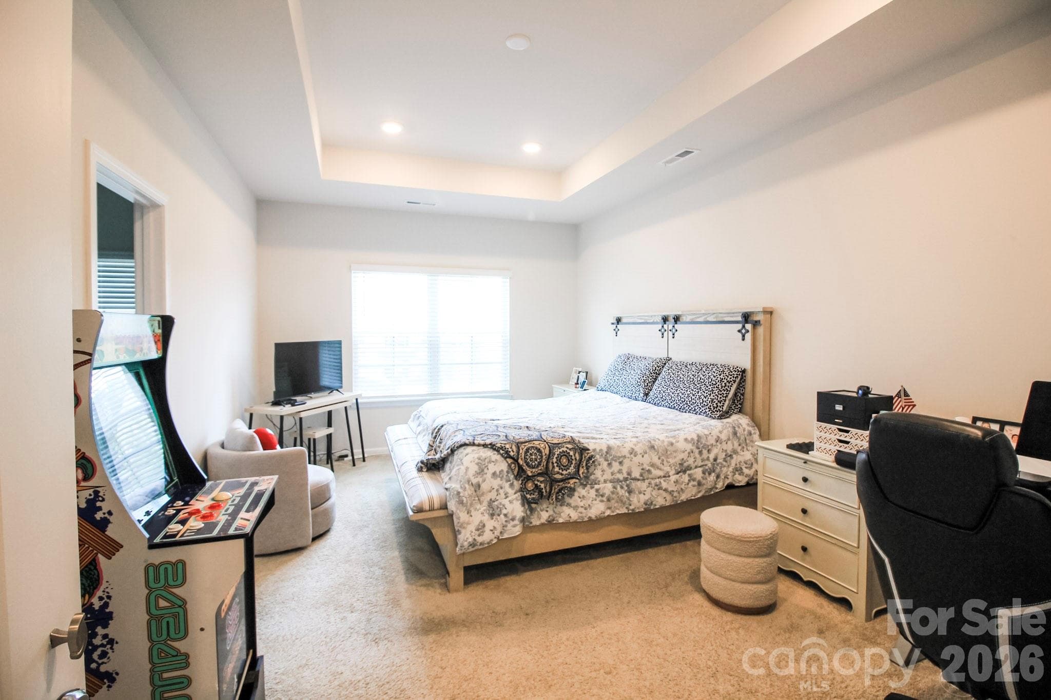 primary bedroom with sitting-office area - 1925 Plath Top Road, Rock Hill