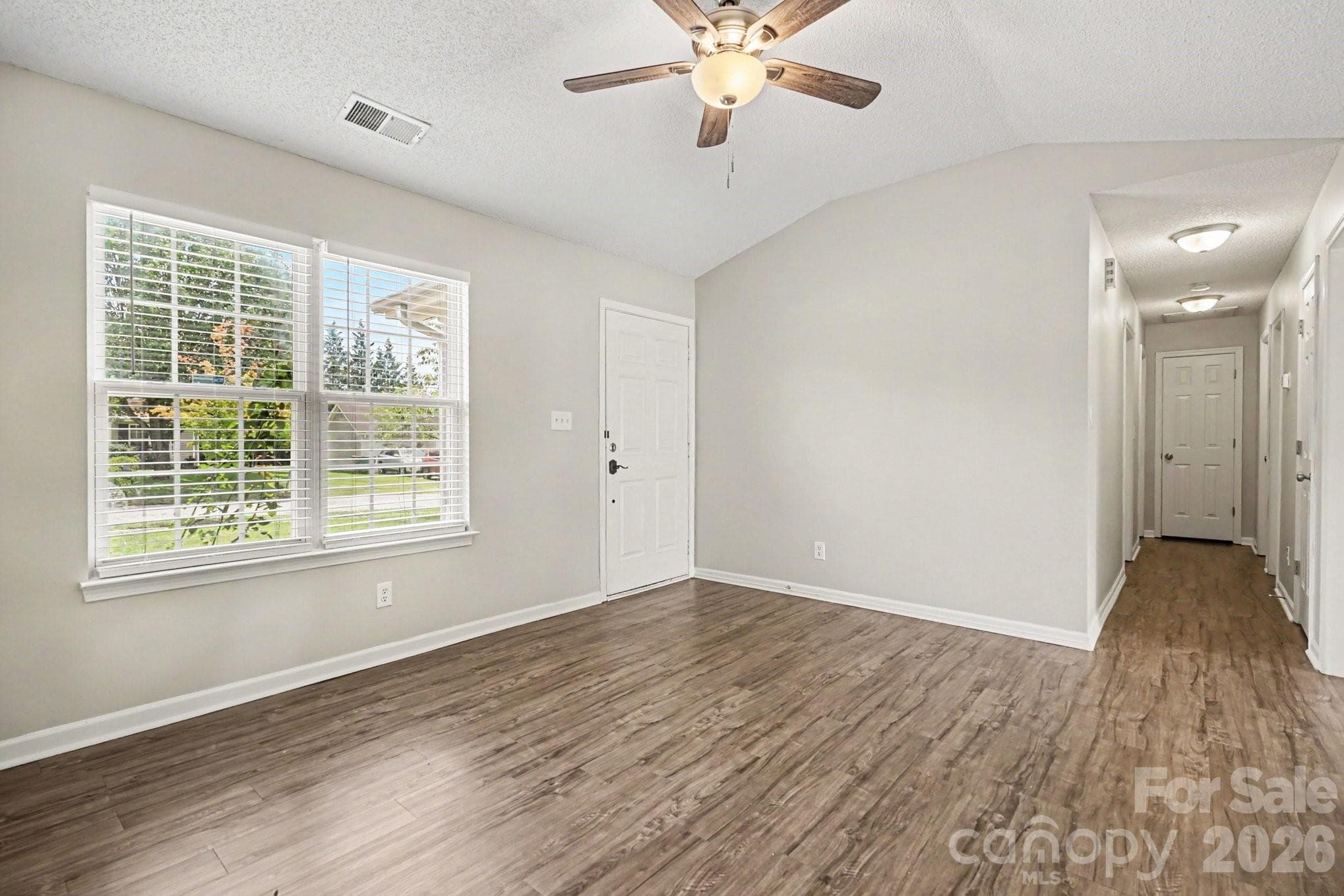 Single Family Residence at 9937 Austin Samuel Place, Charlotte, photo 3 of 22