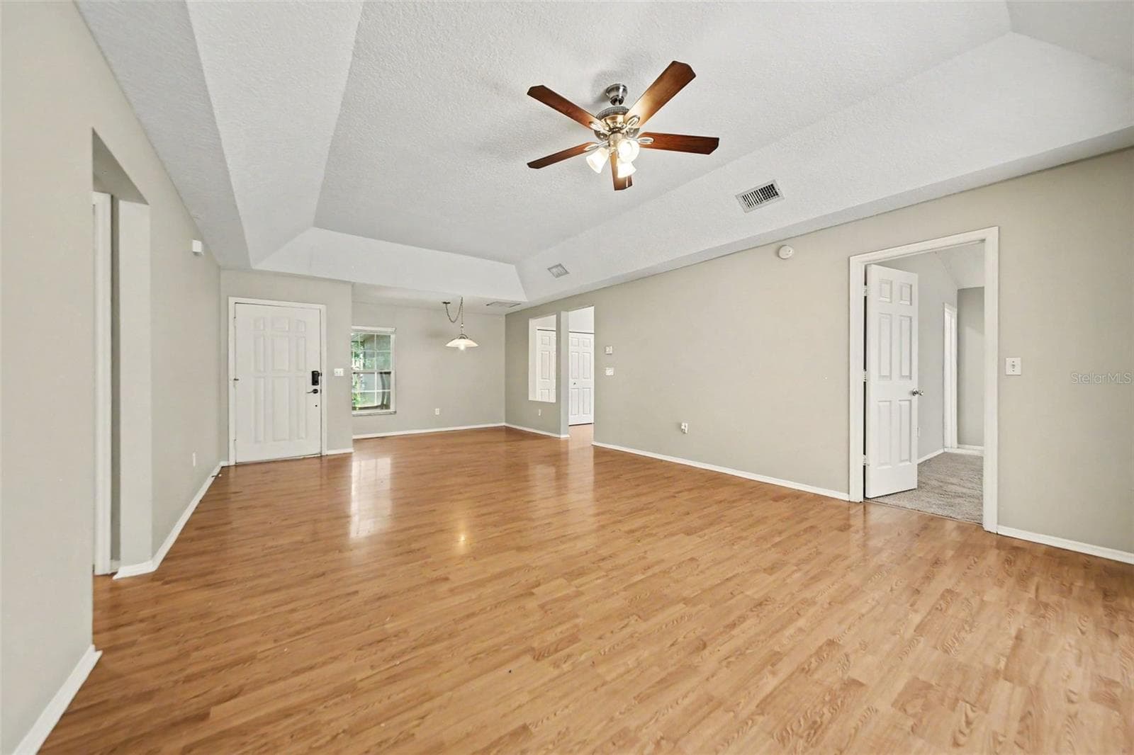 Single Family Residence at 1077 SUGARBERRY TRL, OVIEDO, photo 4 of 21