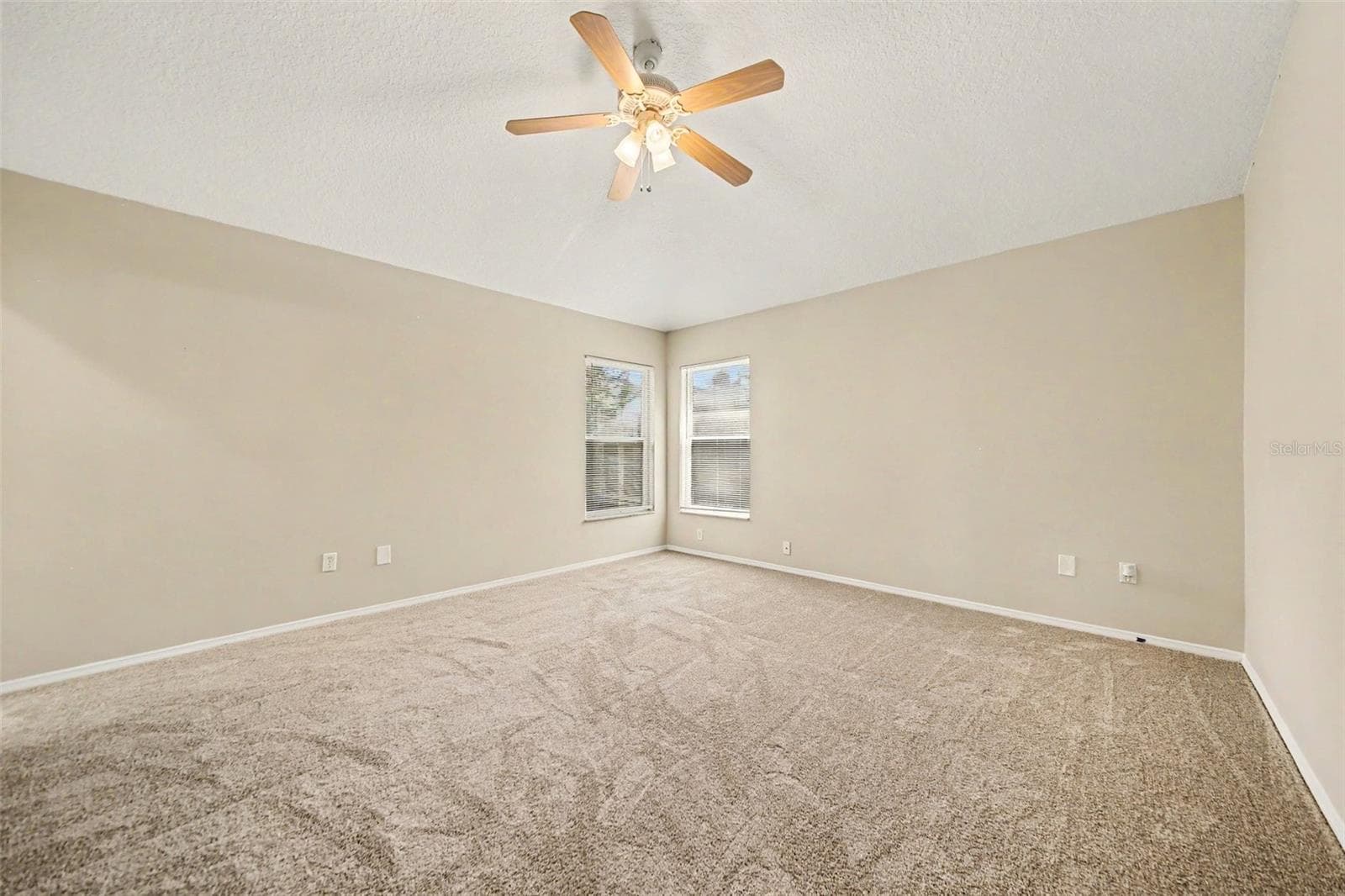 Single Family Residence at 1077 SUGARBERRY TRL, OVIEDO, photo 9 of 21