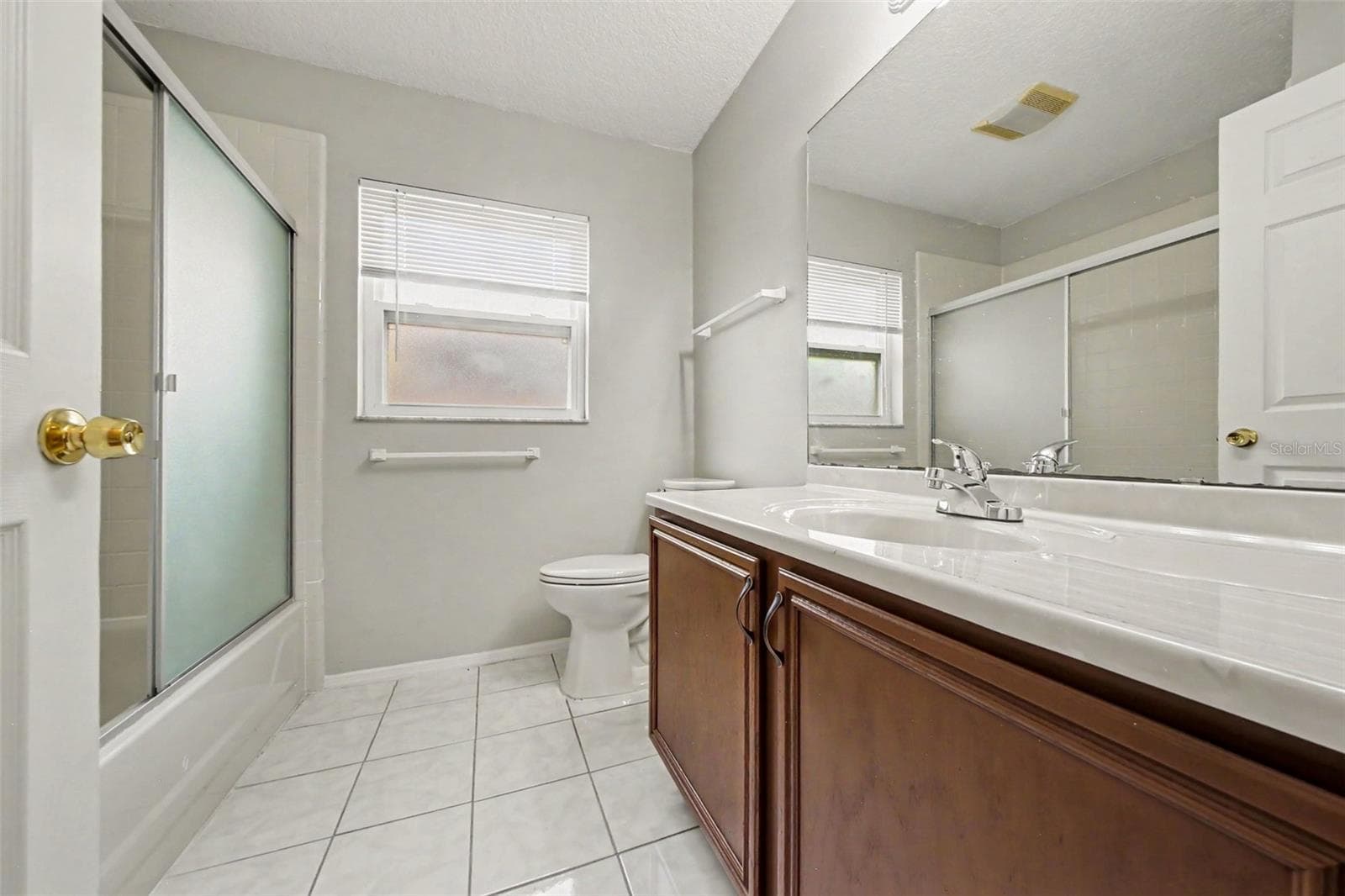 Single Family Residence at 1077 SUGARBERRY TRL, OVIEDO, photo 17 of 21