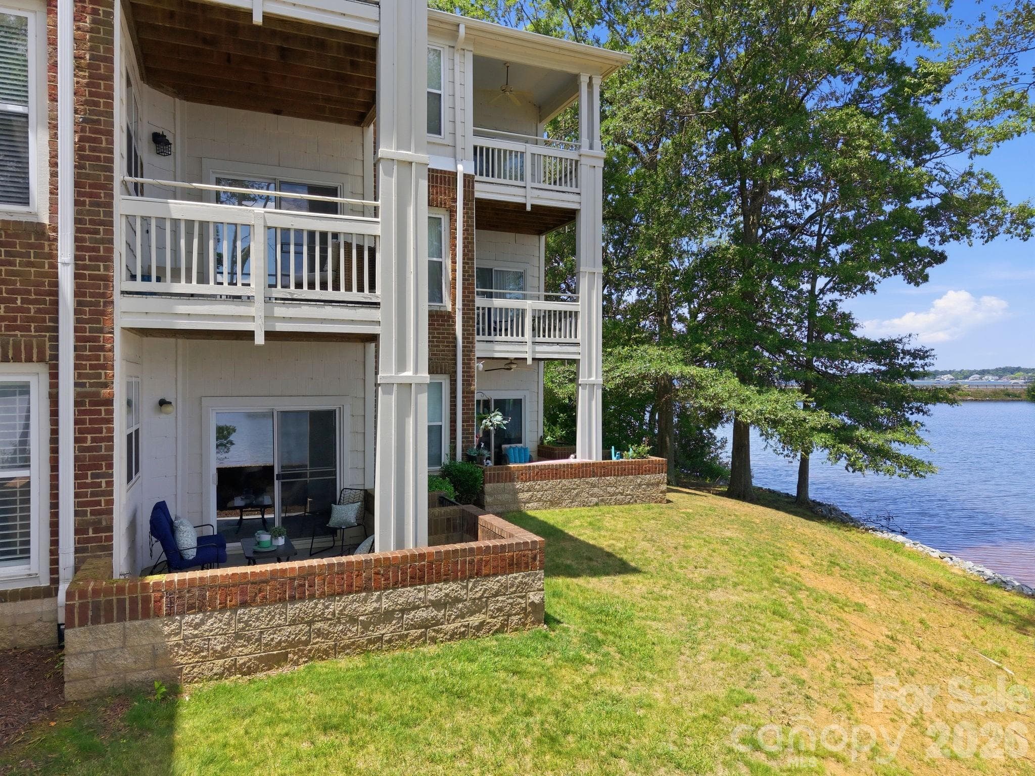 Just steps away from the lake - Davidson