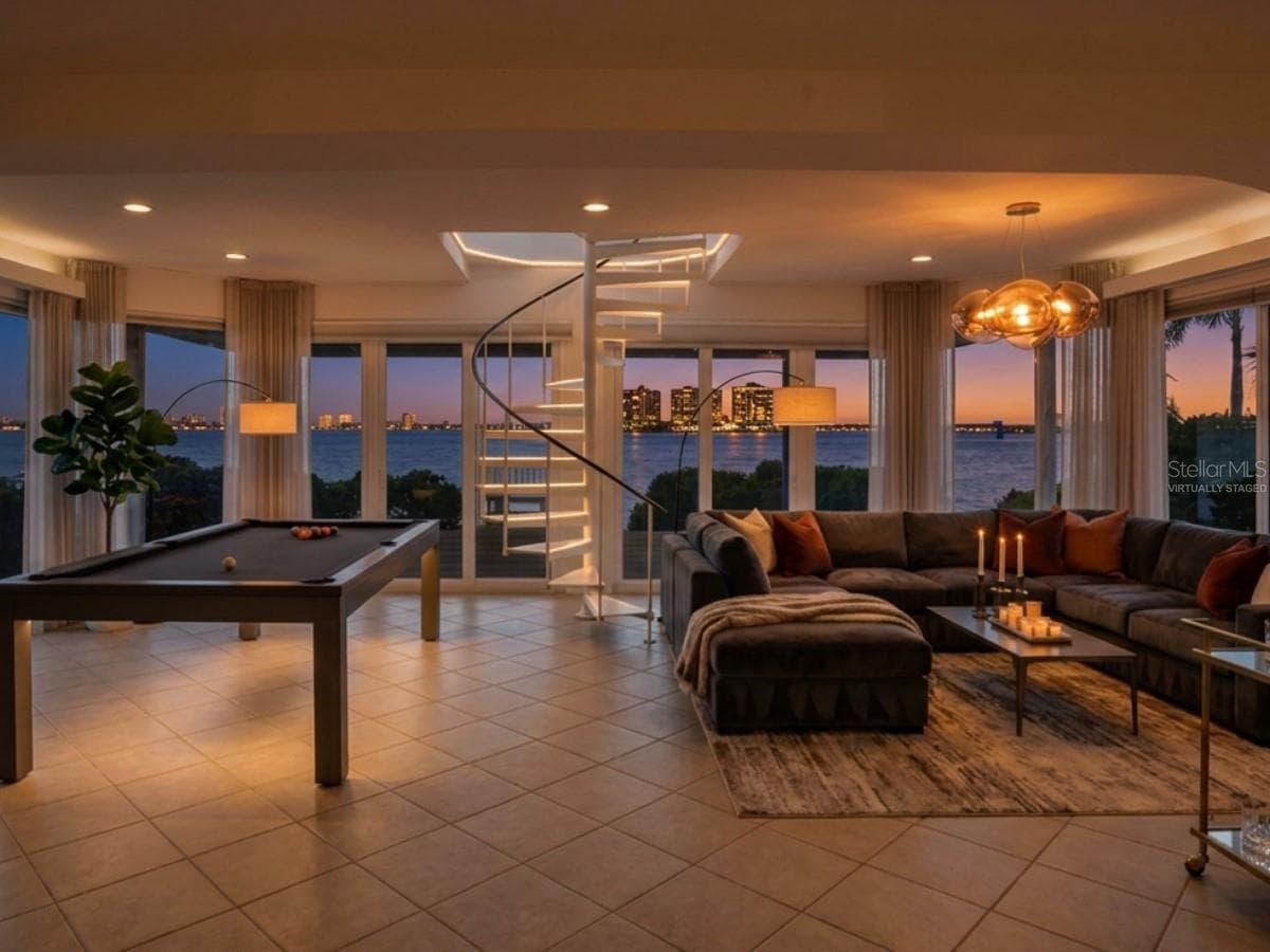 virtually staged - 1832 VENETIAN POINT DR, CLEARWATER