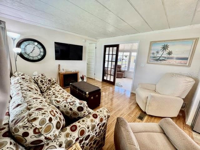 Mobile Home at 10818 FREEDOM DR, PORT RICHEY, photo 18 of 52