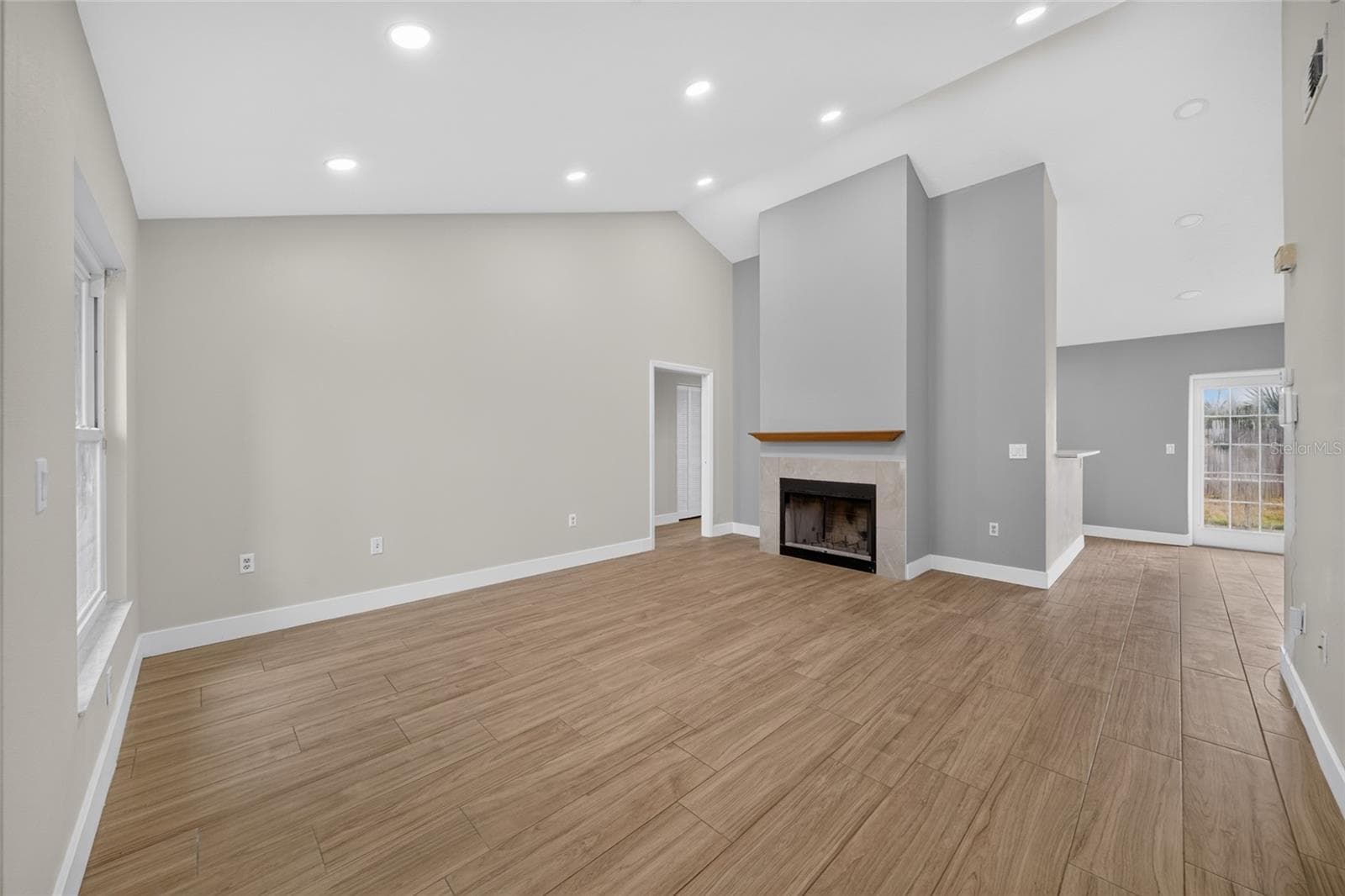 Single Family Residence at 2007 59TH CIR S, ST PETERSBURG, photo 14 of 38