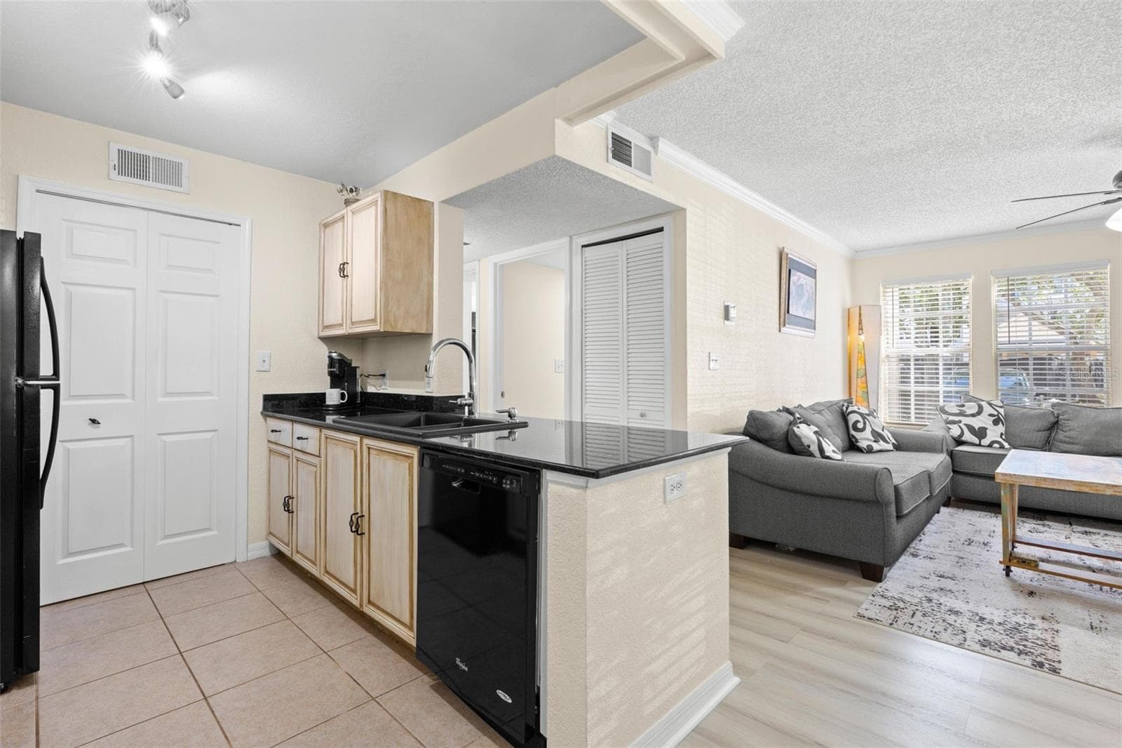 Condominium at 3310 HAVILAND CT #104, PALM HARBOR, photo 9 of 48