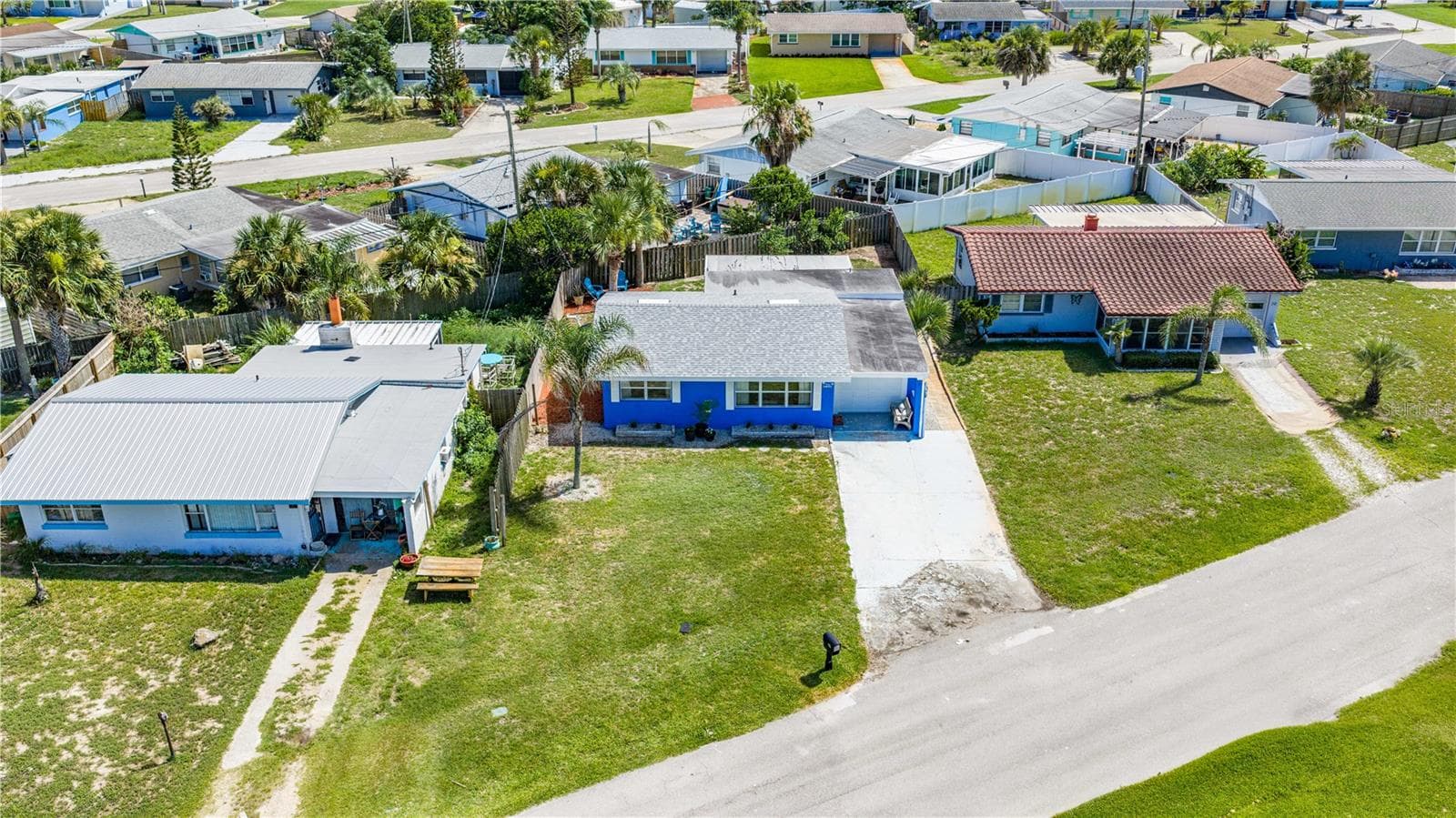 Single Family Residence at 28 BEECHWOOD DR, ORMOND BEACH, photo 27 of 33