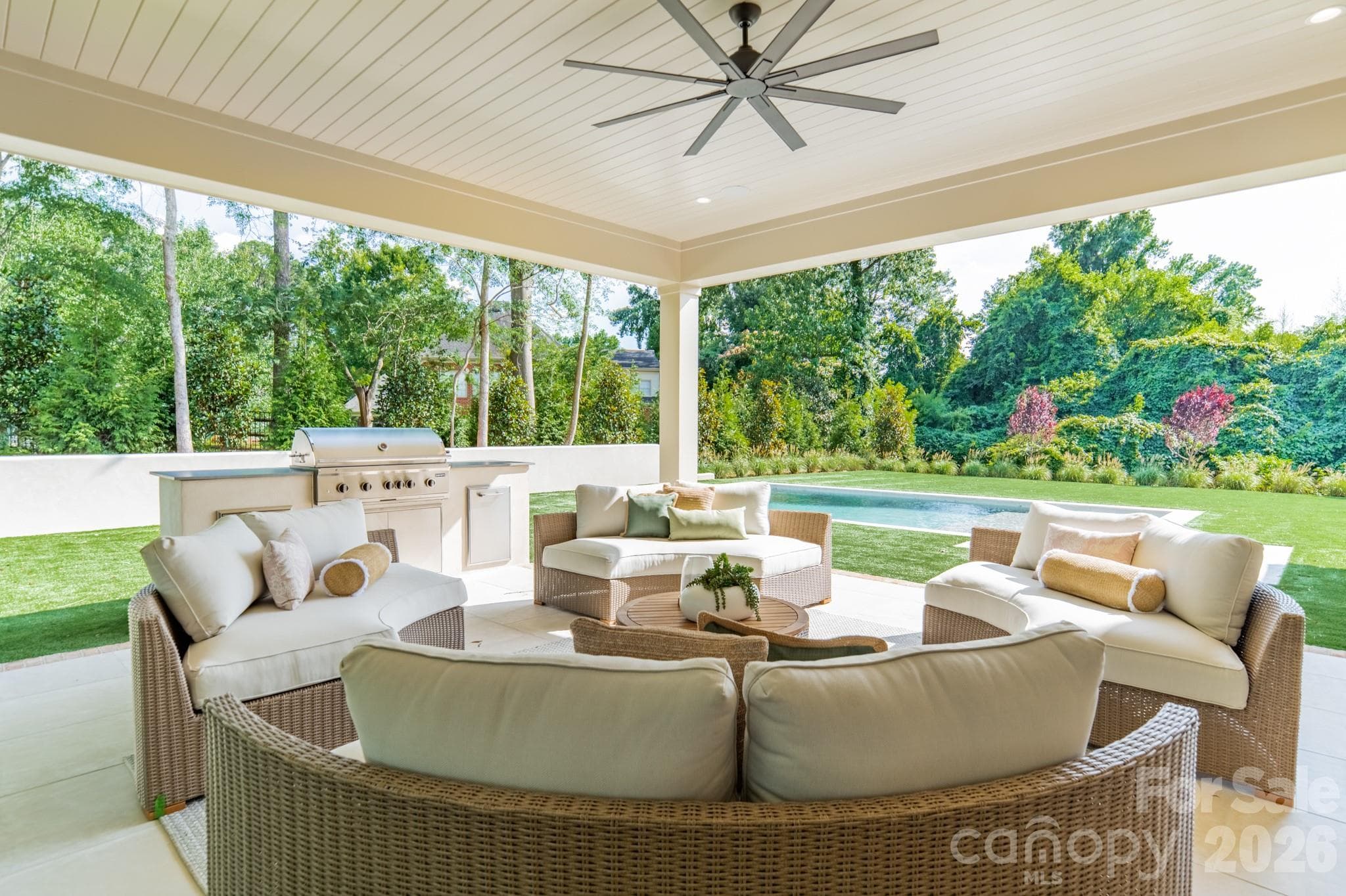 Single Family Residence at 8022 Litaker Manor Court, Charlotte, photo 5 of 48