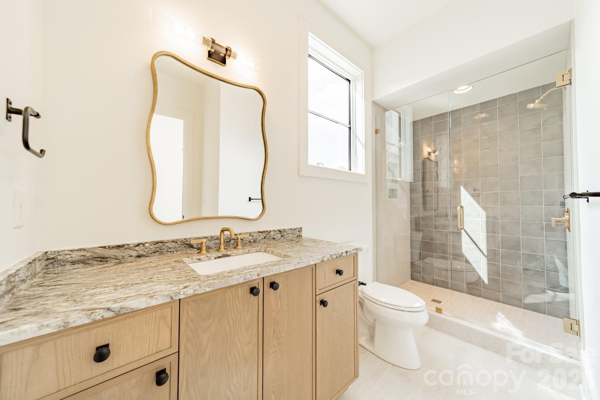 Single Family Residence at 8022 Litaker Manor Court, Charlotte, photo 32 of 48