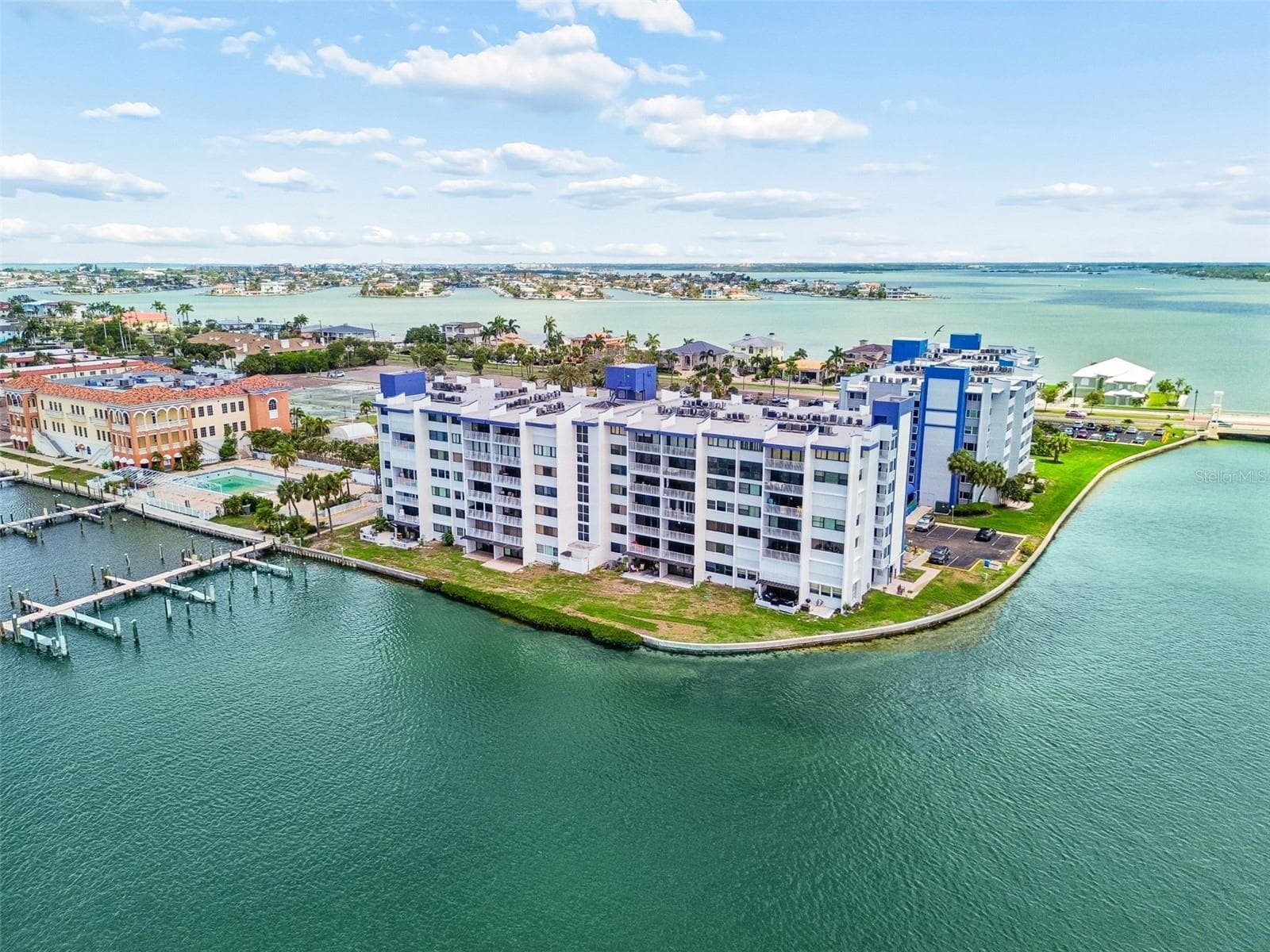 Condominium at 450 TREASURE ISLAND CSWY #106, TREASURE ISLAND, photo 33 of 49