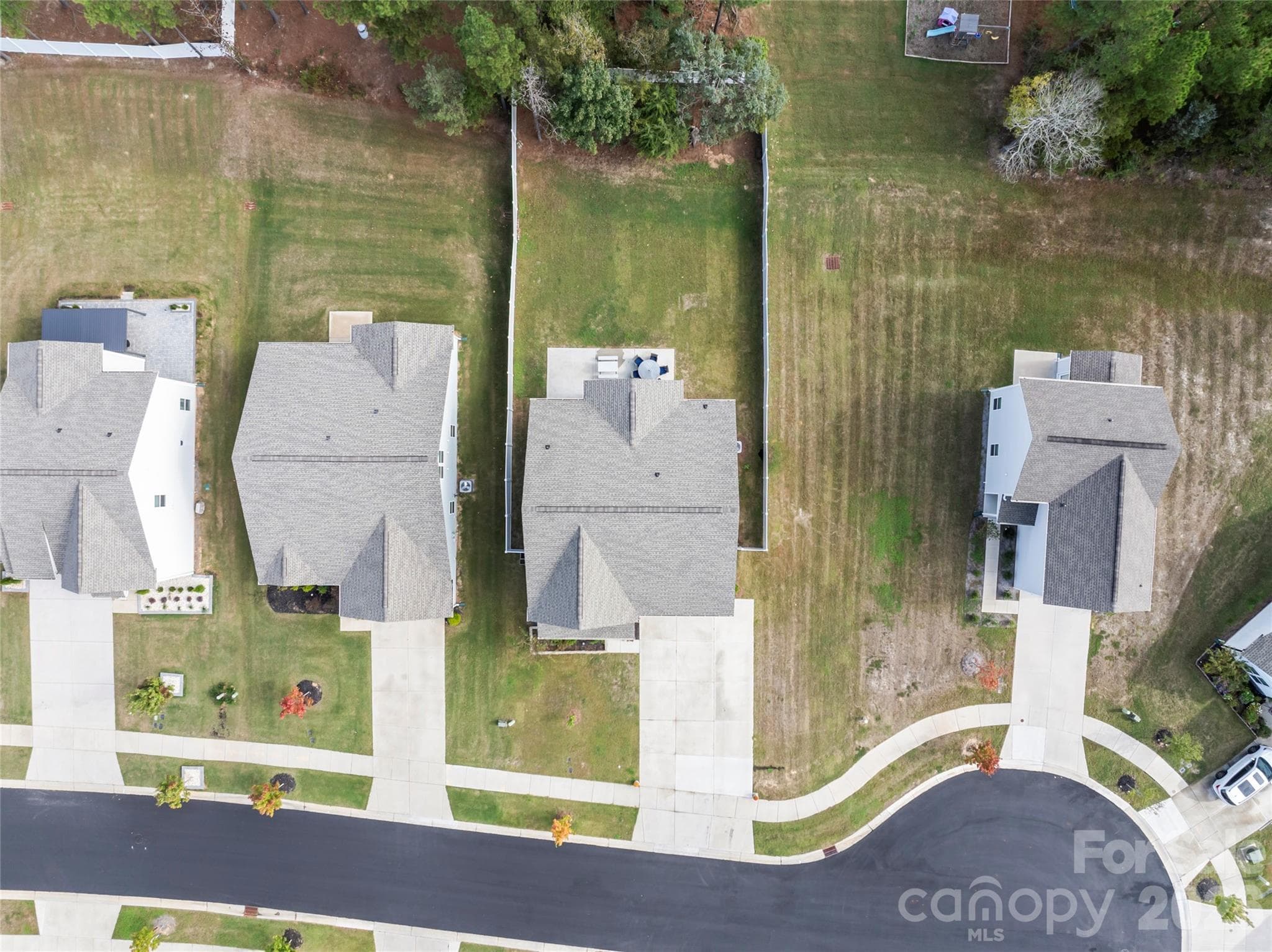Single Family Residence at 2014 Mcdonald Drive, Stanfield, photo 41 of 47