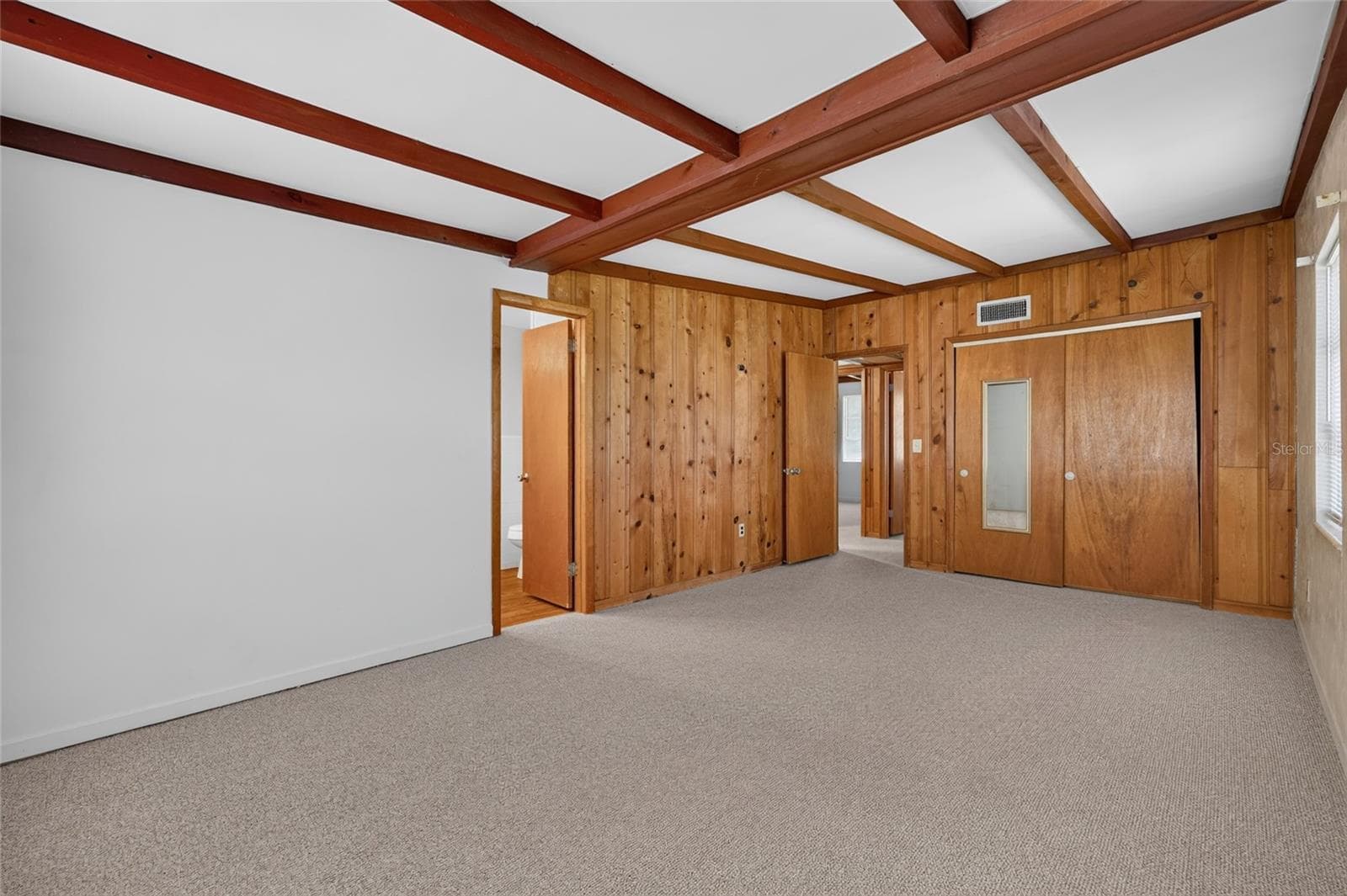 Single Family Residence at 4136 CR 400, LAKE PANASOFFKEE, photo 16 of 50