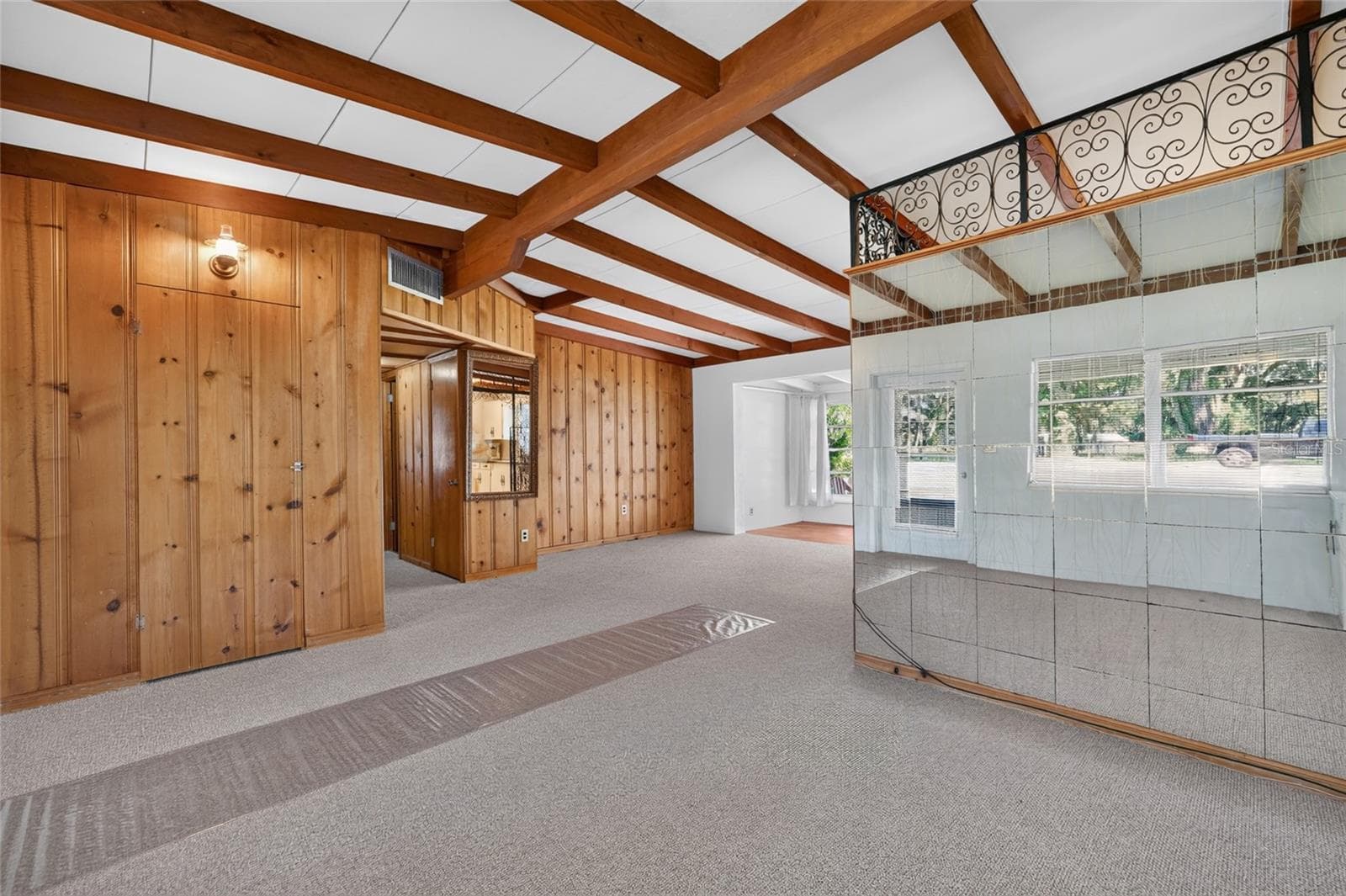 Single Family Residence at 4136 CR 400, LAKE PANASOFFKEE, photo 18 of 50