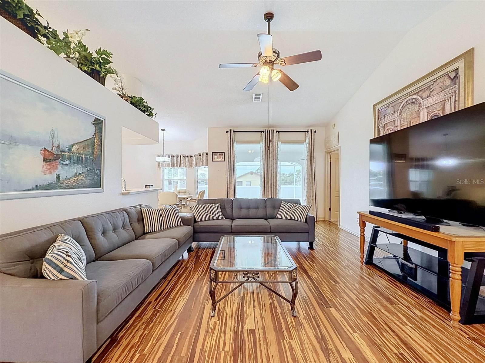Single Family Residence at 6170 GAINSBORO AVE, SPRING HILL, photo 8 of 59