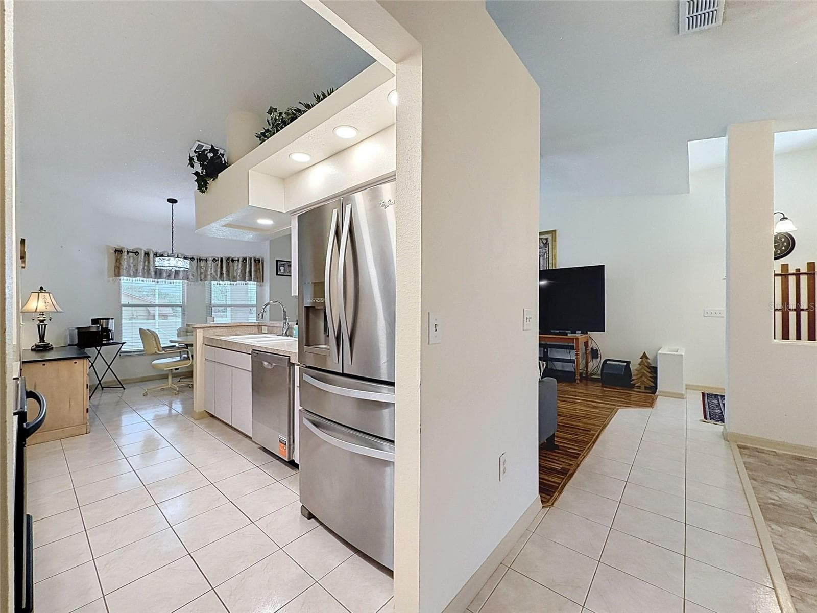 Single Family Residence at 6170 GAINSBORO AVE, SPRING HILL, photo 16 of 59