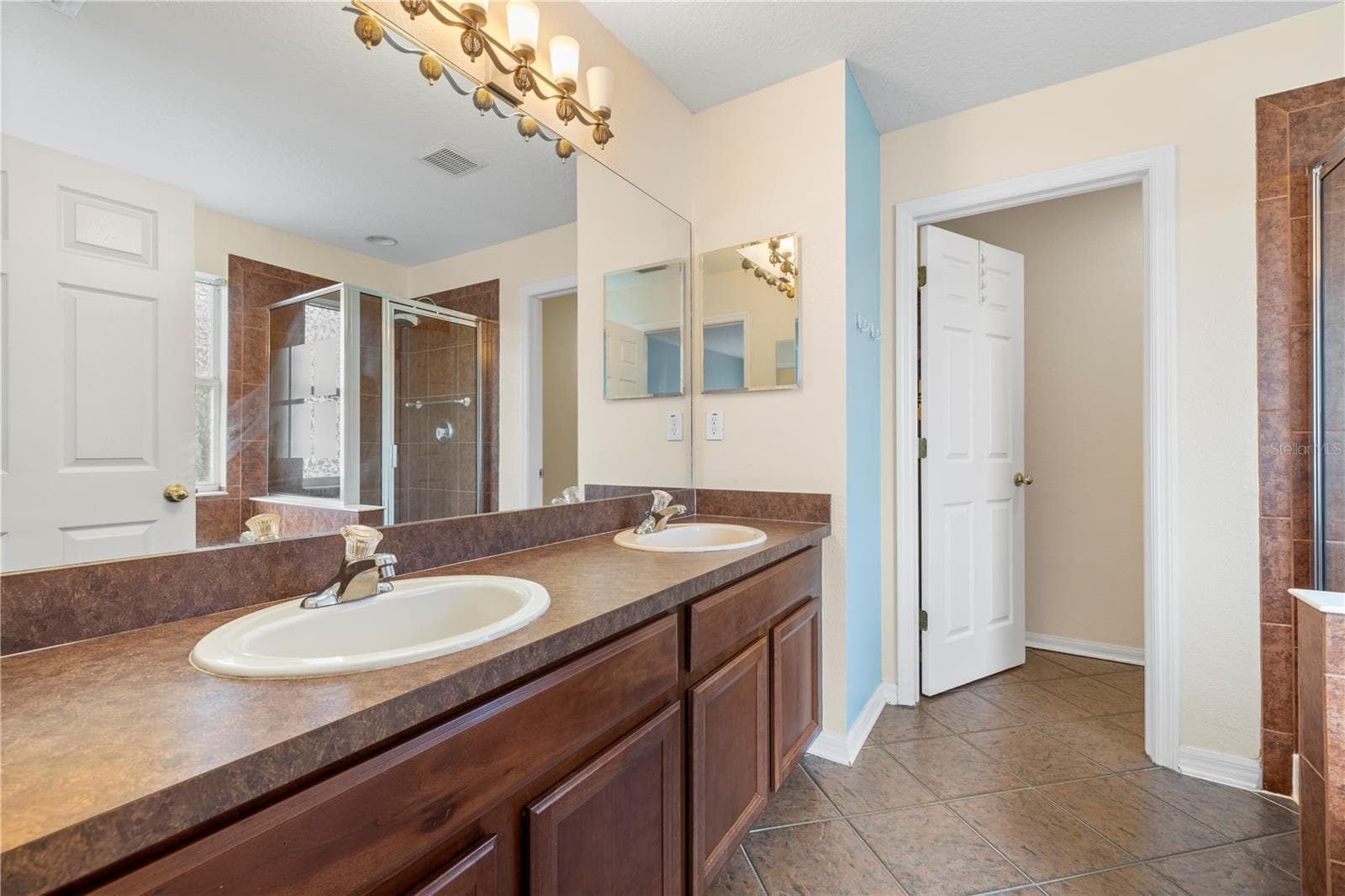 Single Family Residence at 6053 EVERLASTING PL, LAND O LAKES, photo 24 of 70
