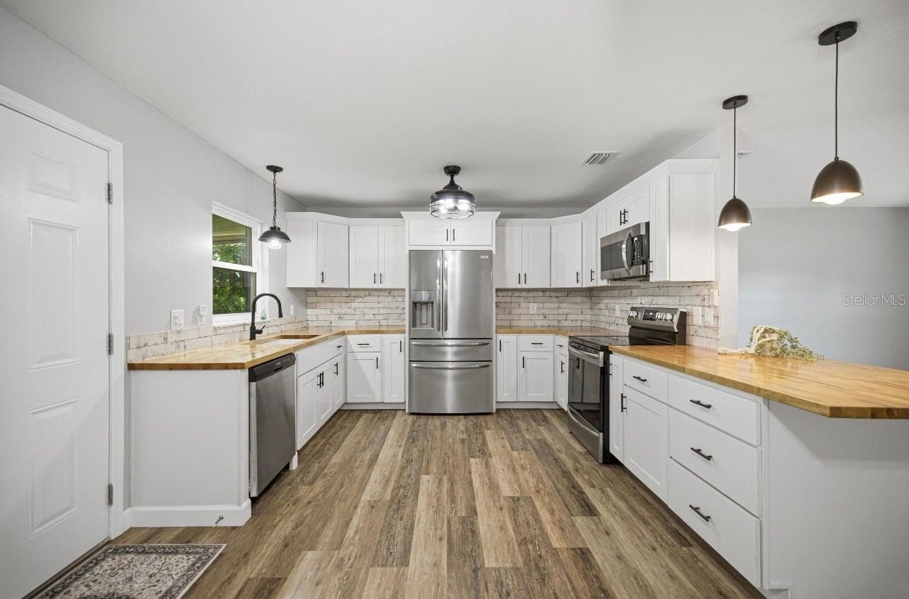 Single Family Residence at 12106 SE 74TH TER, BELLEVIEW, photo 9 of 29