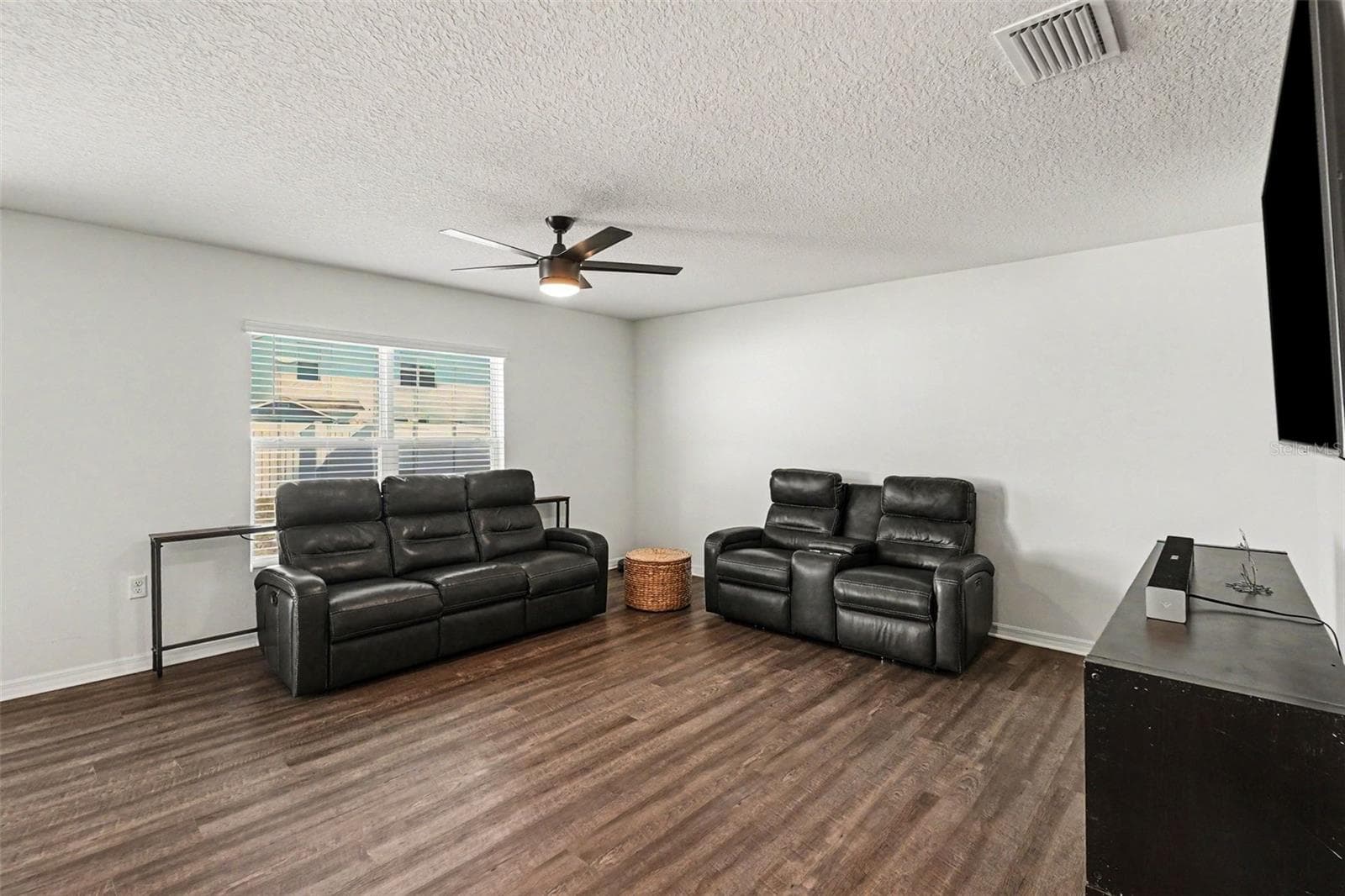 Single Family Residence at 10213 CLOUDBURST CT, RIVERVIEW, photo 6 of 36