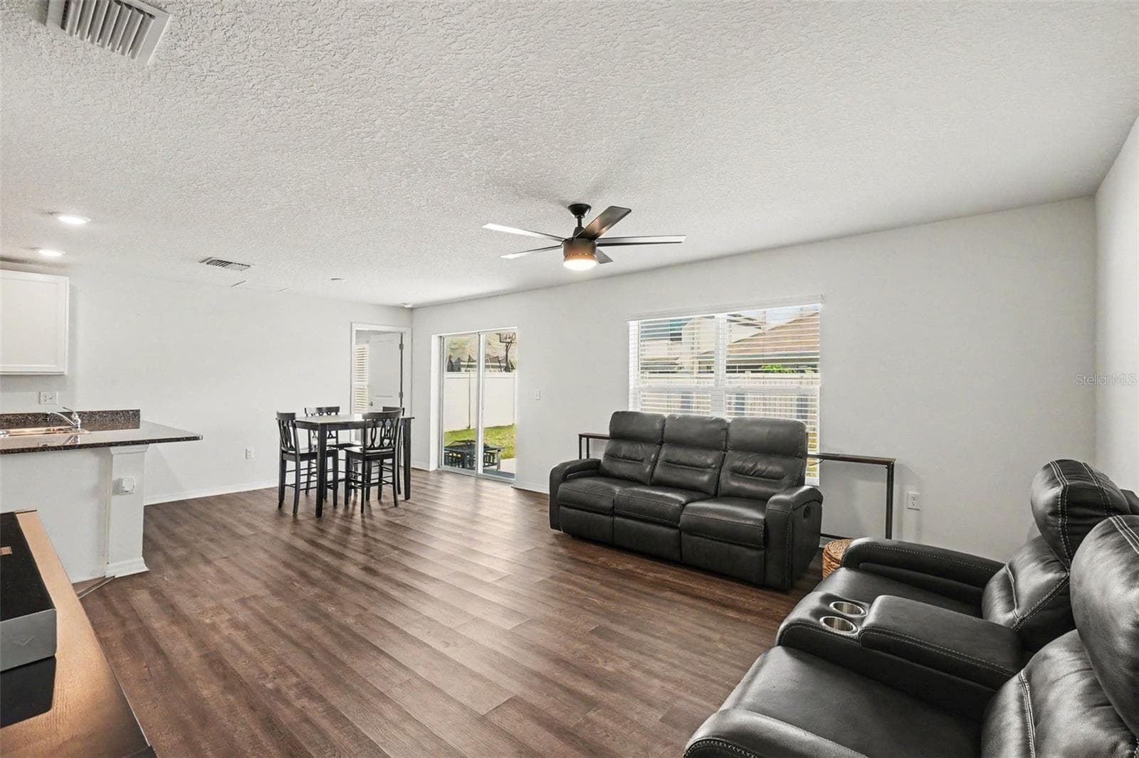 Single Family Residence at 10213 CLOUDBURST CT, RIVERVIEW, photo 7 of 36