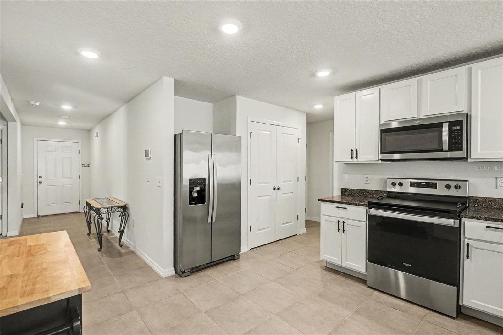 Single Family Residence at 10213 CLOUDBURST CT, RIVERVIEW, photo 13 of 36