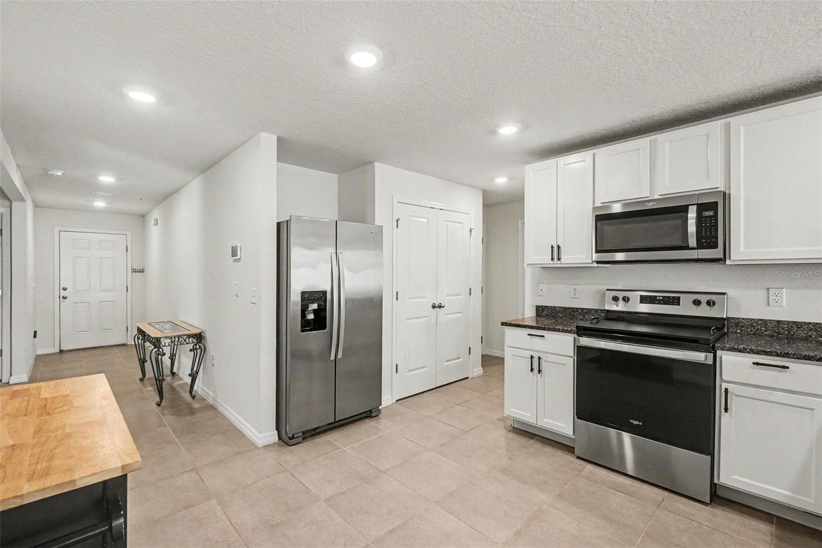 Single Family Residence at 10213 CLOUDBURST CT, RIVERVIEW, photo 14 of 36