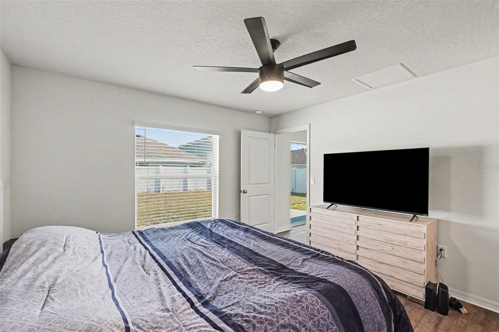 Single Family Residence at 10213 CLOUDBURST CT, RIVERVIEW, photo 17 of 36