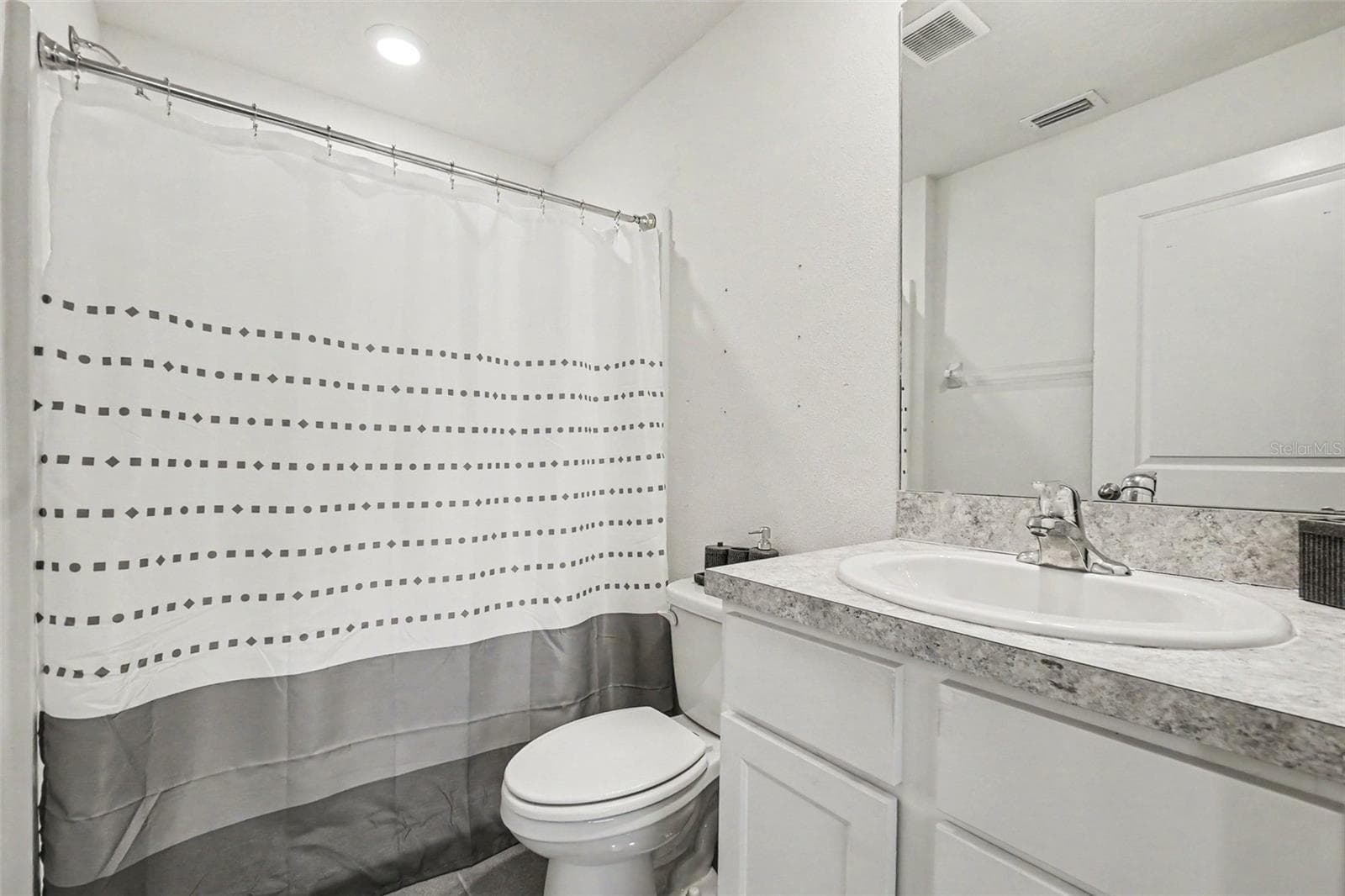 Single Family Residence at 10213 CLOUDBURST CT, RIVERVIEW, photo 19 of 36