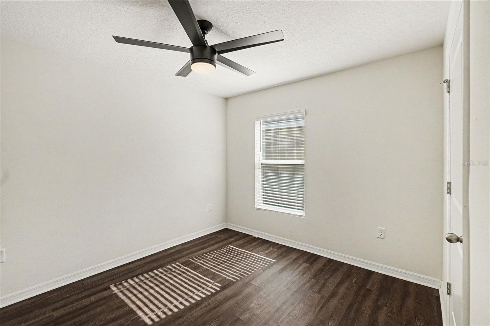 Single Family Residence at 10213 CLOUDBURST CT, RIVERVIEW, photo 22 of 36
