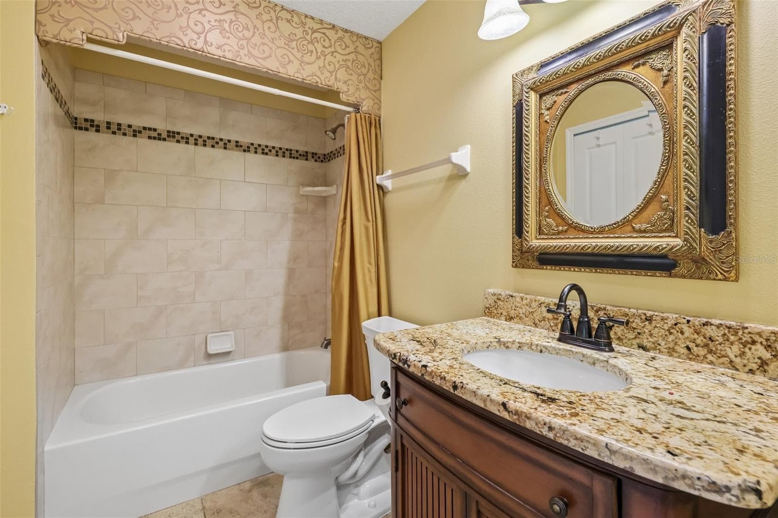 Single Family Residence at 76 FAIRWAY CIR, UMATILLA, photo 28 of 36