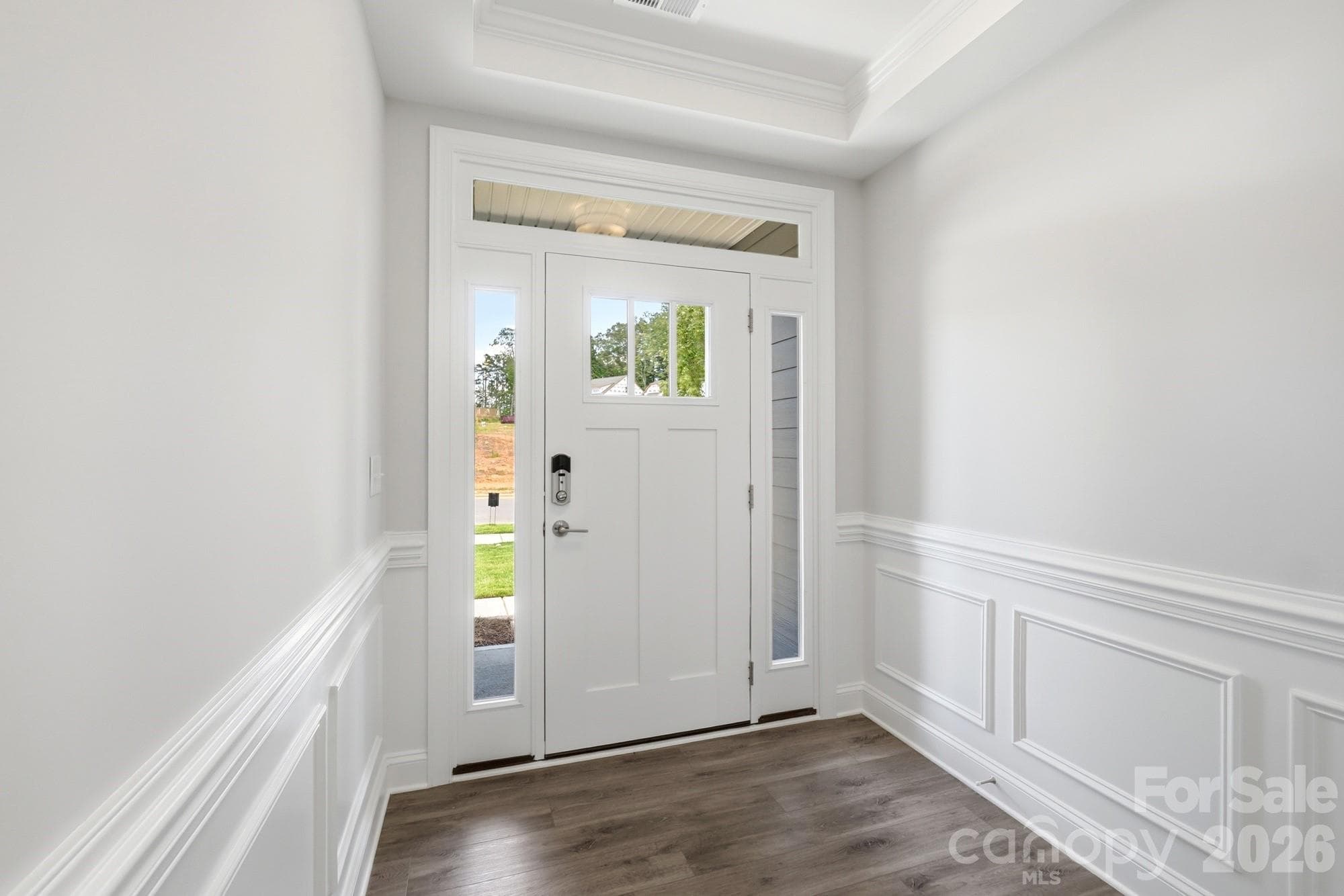 Entryway - Huntersville