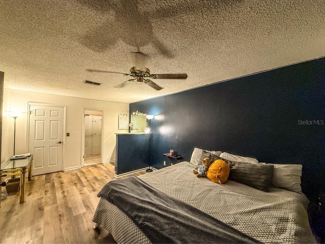 Villa at 35058 WHISPERING OAKS BLVD, DADE CITY, photo 8 of 15