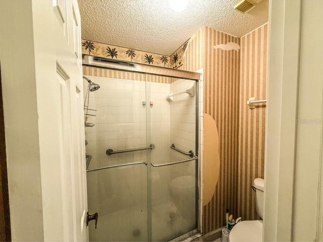 Villa at 35058 WHISPERING OAKS BLVD, DADE CITY, photo 14 of 15