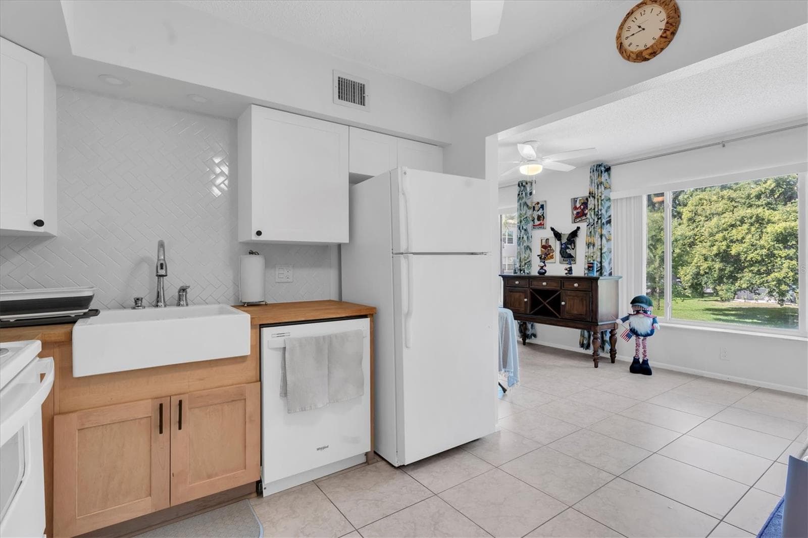 Condominium at 2461 RHODESIAN DR #45, CLEARWATER, photo 12 of 37
