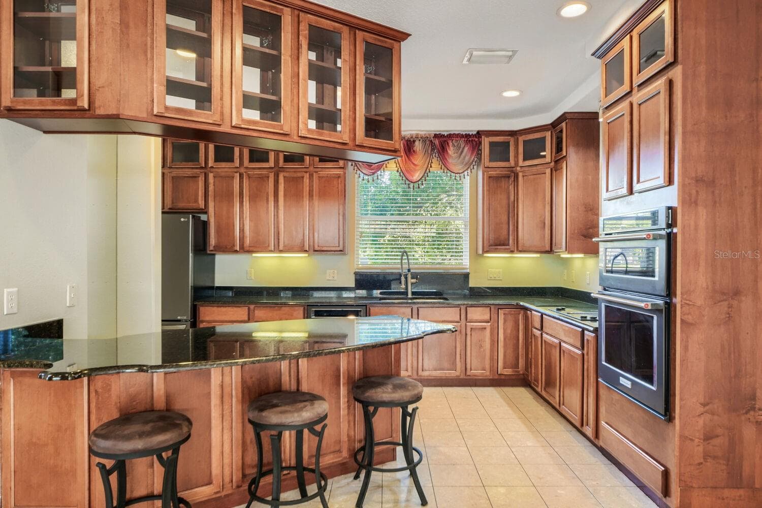 kitchen - 122 SOPHIA MARIE CV, SANFORD