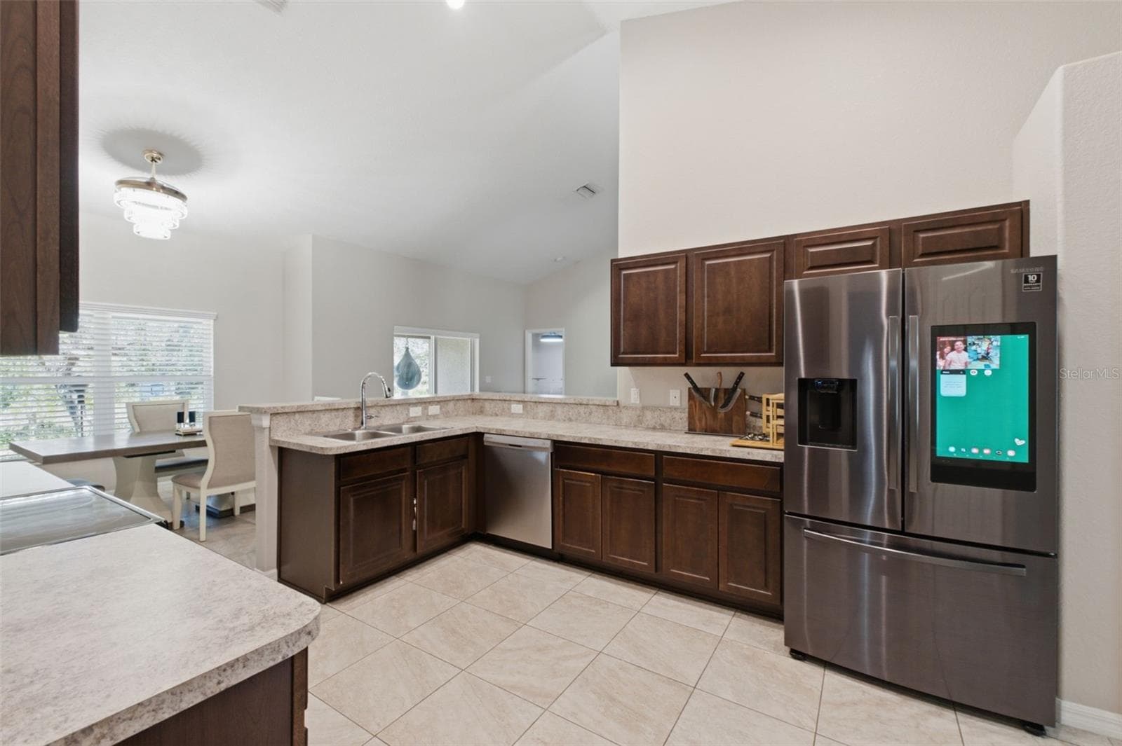 Kitchen - 12155 PEREGRINE FALCON AVE, WEEKI WACHEE