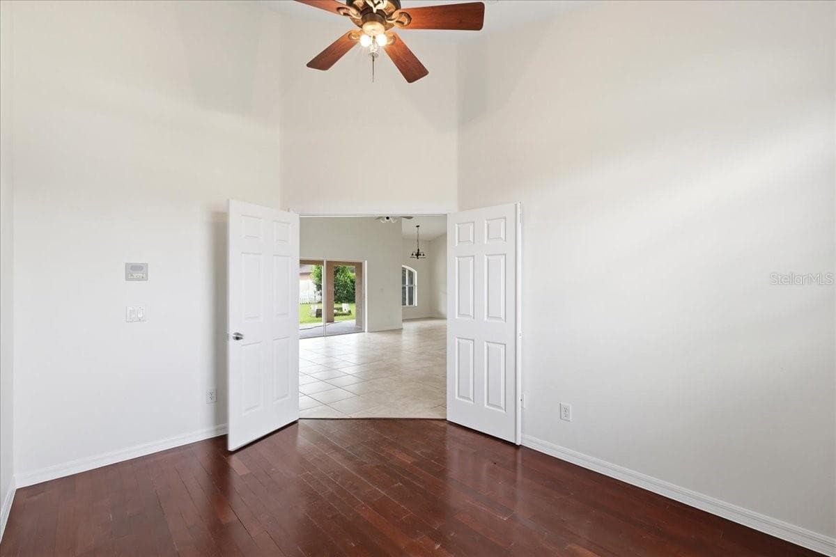 Single Family Residence at 4303 SHOSHONE CT, ST CLOUD, photo 19 of 25