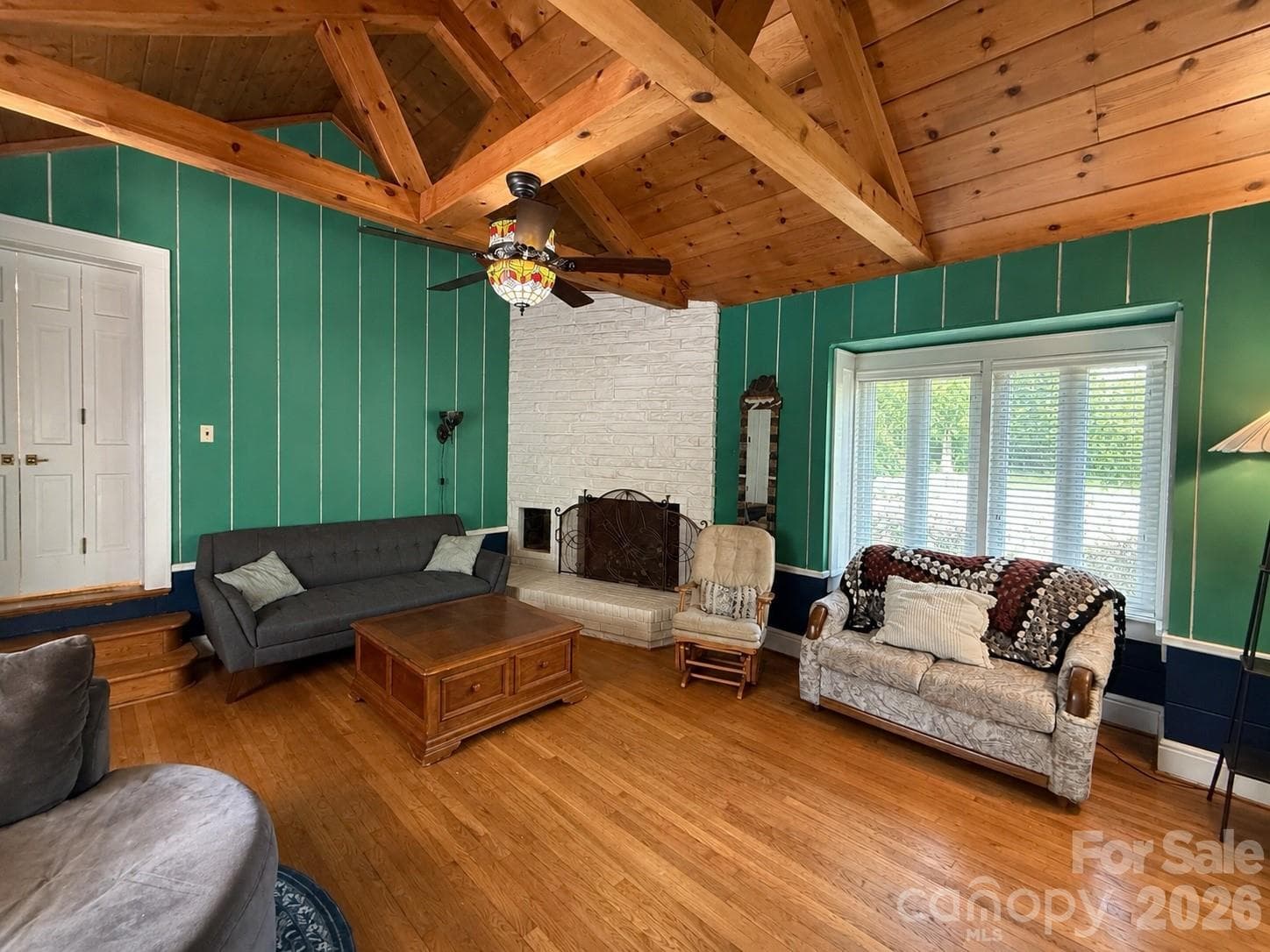 Single Family Residence at 404 Fairview Drive, Lexington, photo 32 of 44
