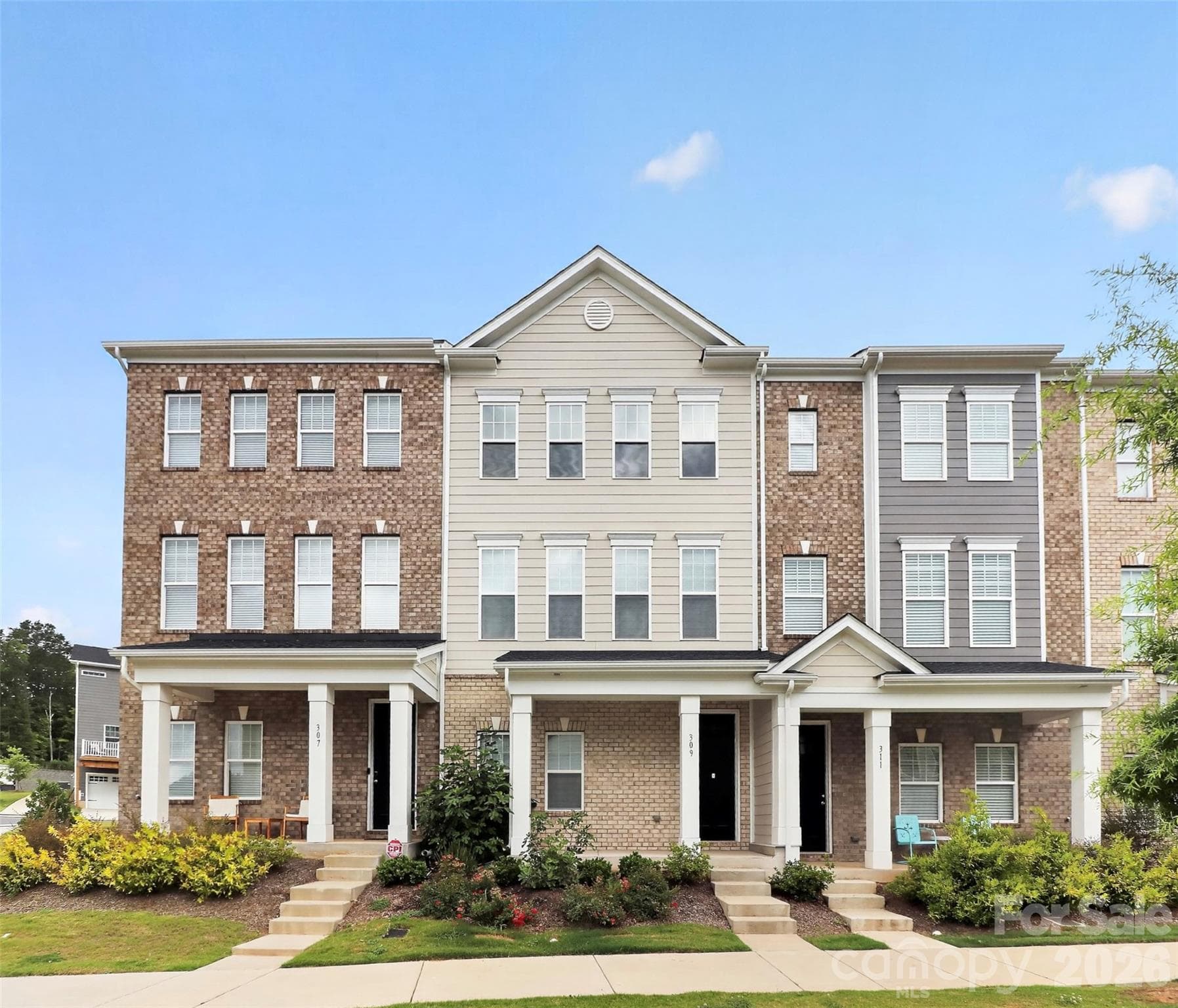 Townhouse at 309 Cramerton Mills Parkway, Cramerton, photo 2 of 40