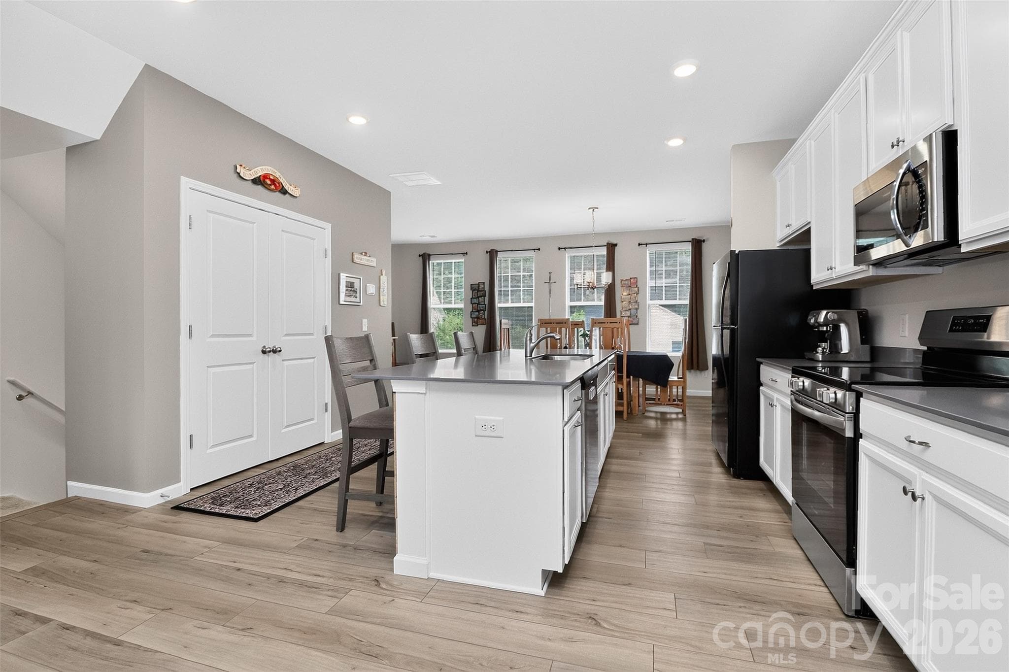 Townhouse at 309 Cramerton Mills Parkway, Cramerton, photo 9 of 40