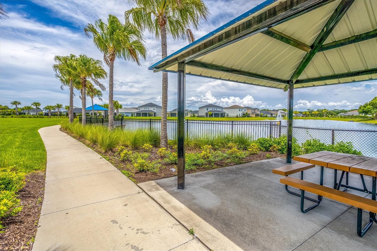 Walking Trails - 5718 LOS ROBLES CT, PALMETTO
