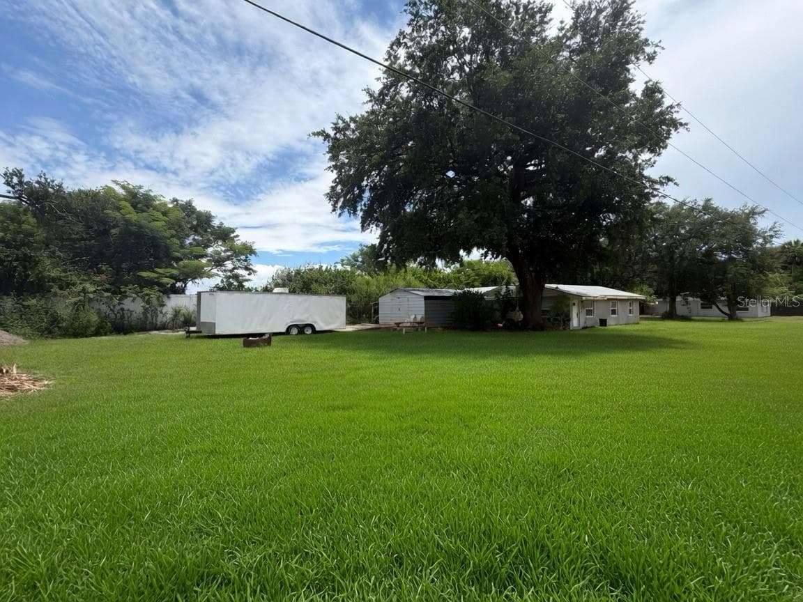 Single Family Residence at 3316 W 5TH ST, SANFORD, photo 3 of 4