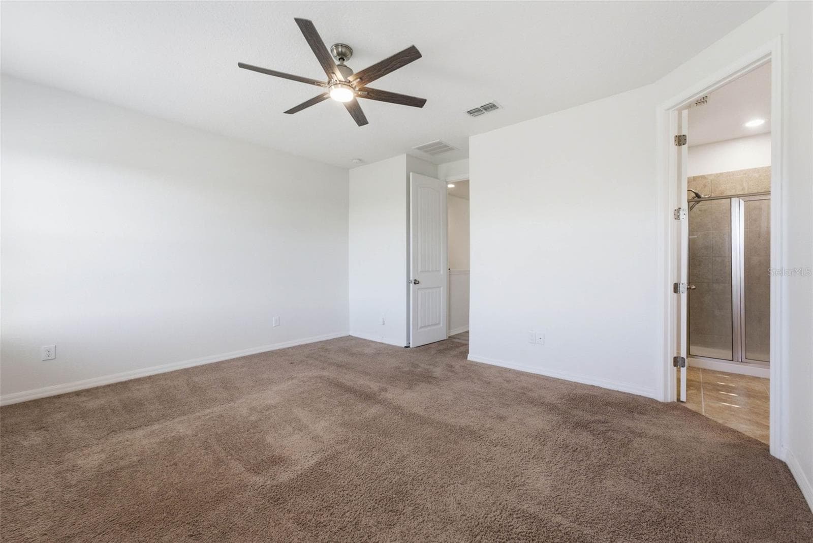 Single Family Residence at 13786 SUMMER HARBOR CT, WINDERMERE, photo 45 of 72