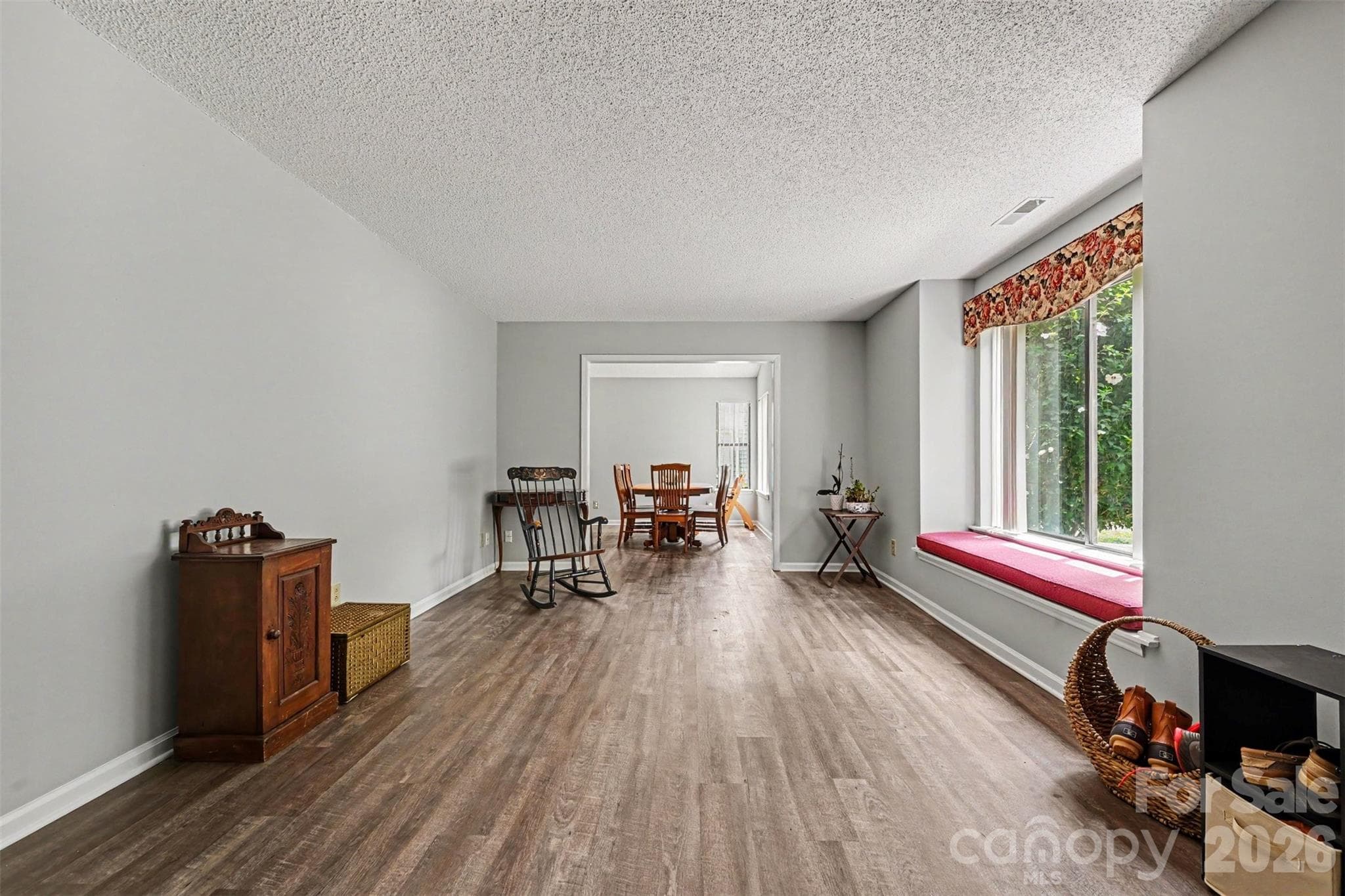 family Room - 611 Mattingwood Drive, Charlotte