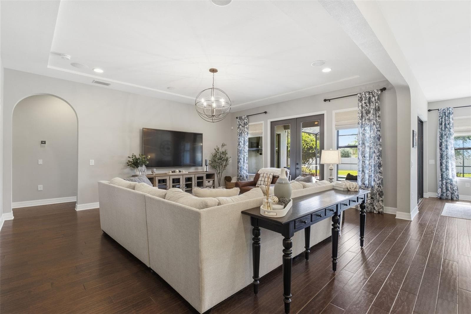 Single Family Residence at 17909 HOWSMOOR PL, LUTZ, photo 27 of 75
