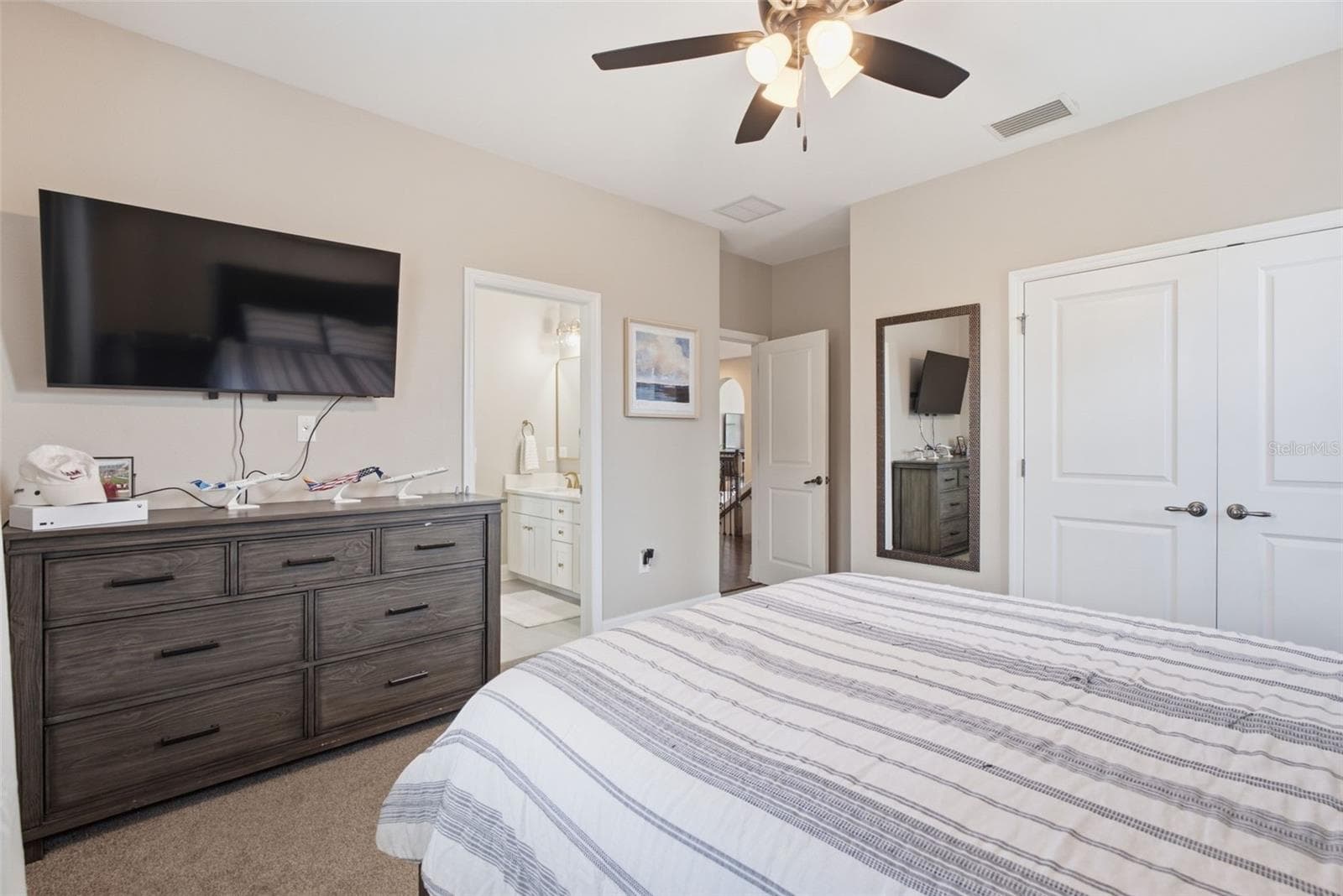 Single Family Residence at 17909 HOWSMOOR PL, LUTZ, photo 47 of 75