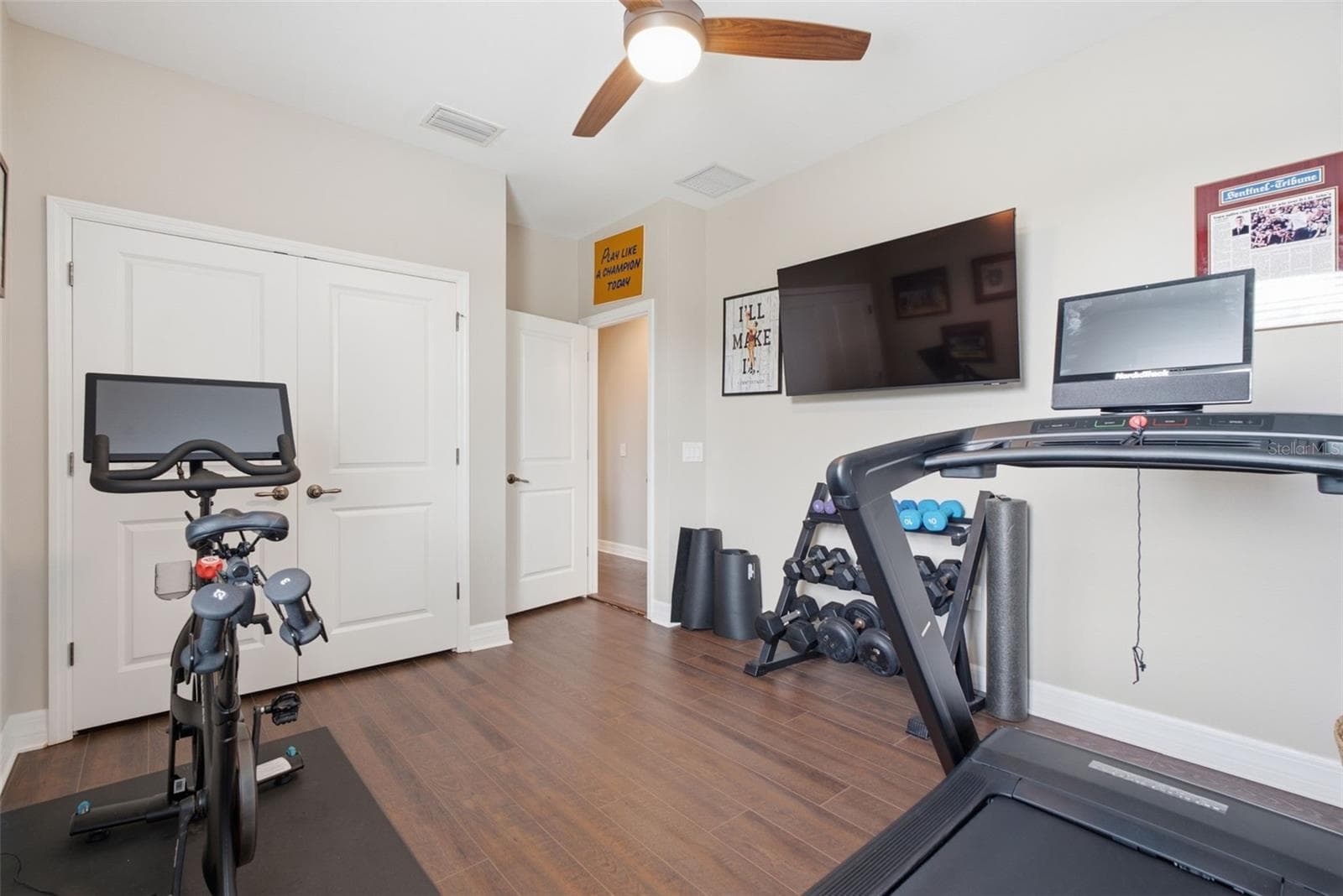Single Family Residence at 17909 HOWSMOOR PL, LUTZ, photo 55 of 75