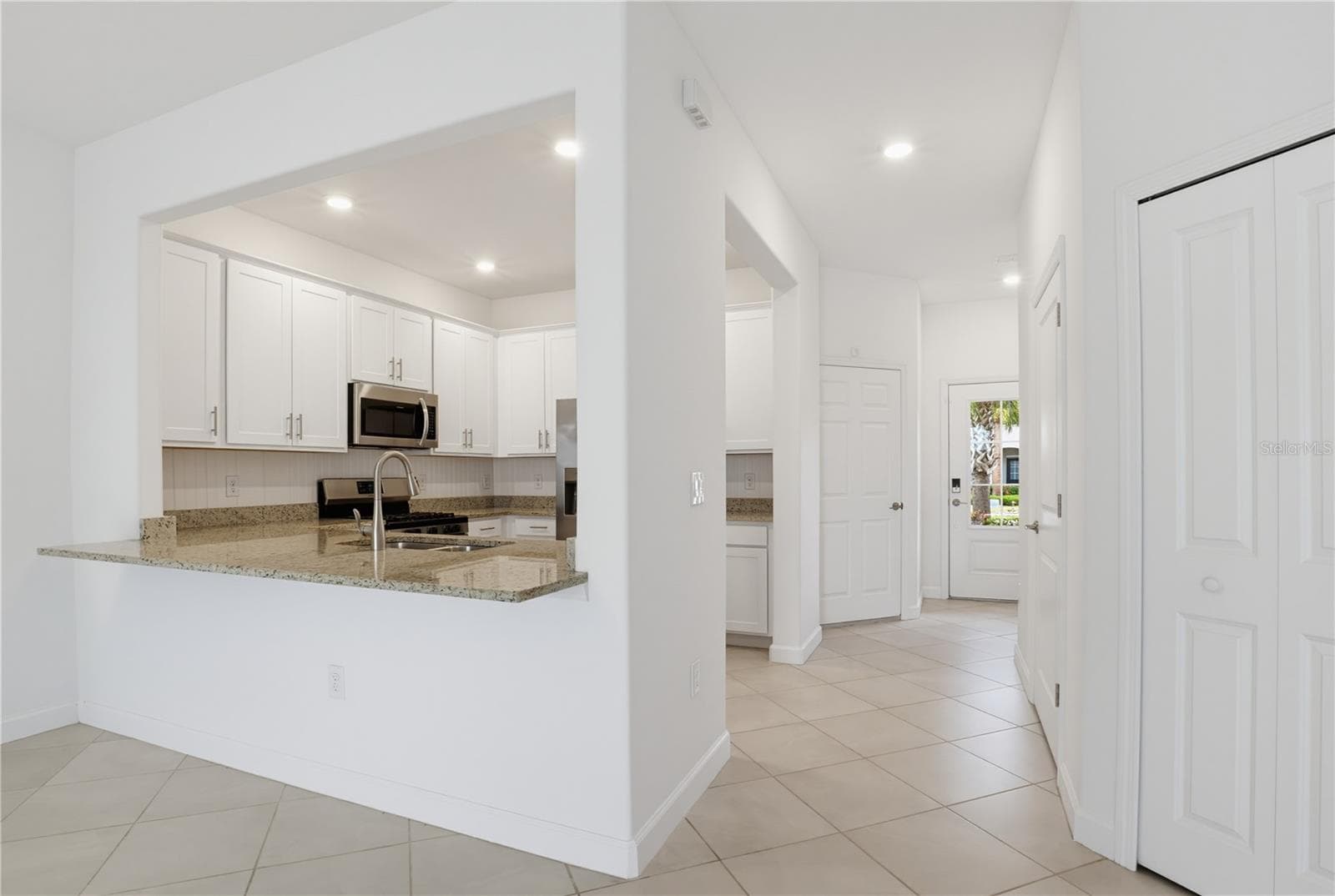 Townhouse at 15126 LYLA TER, LAKEWOOD RANCH, photo 12 of 59