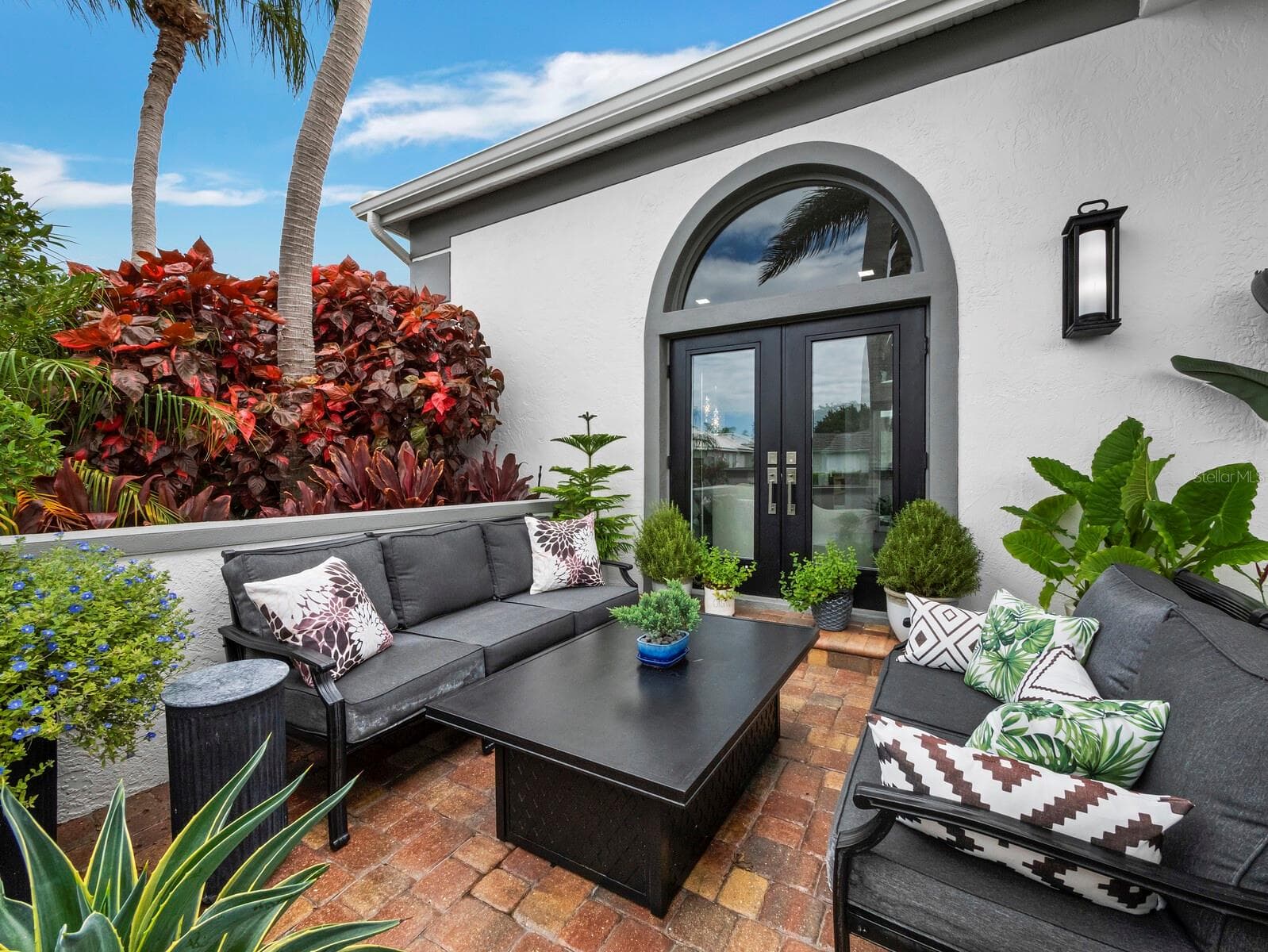 French doors to Primary Bedroob - 206 FOUR KNOT LN, OSPREY