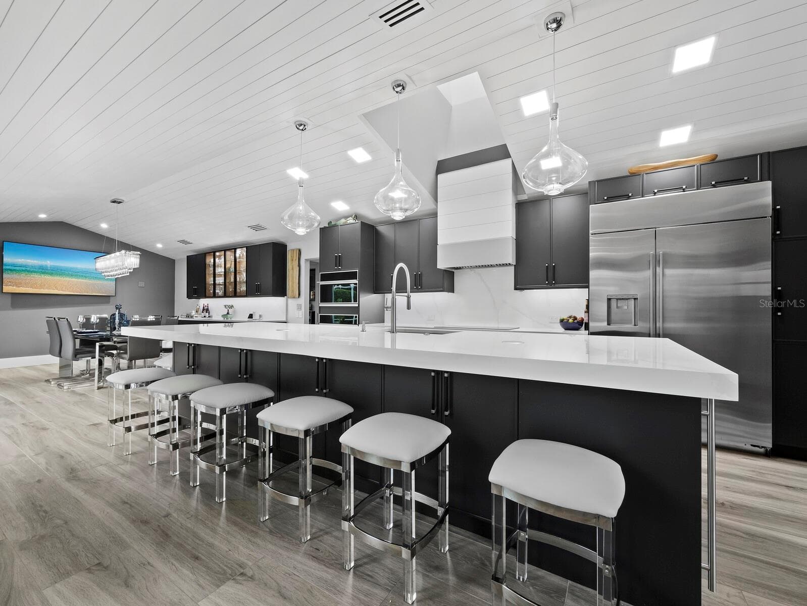 Kitchen & Island - 206 FOUR KNOT LN, OSPREY